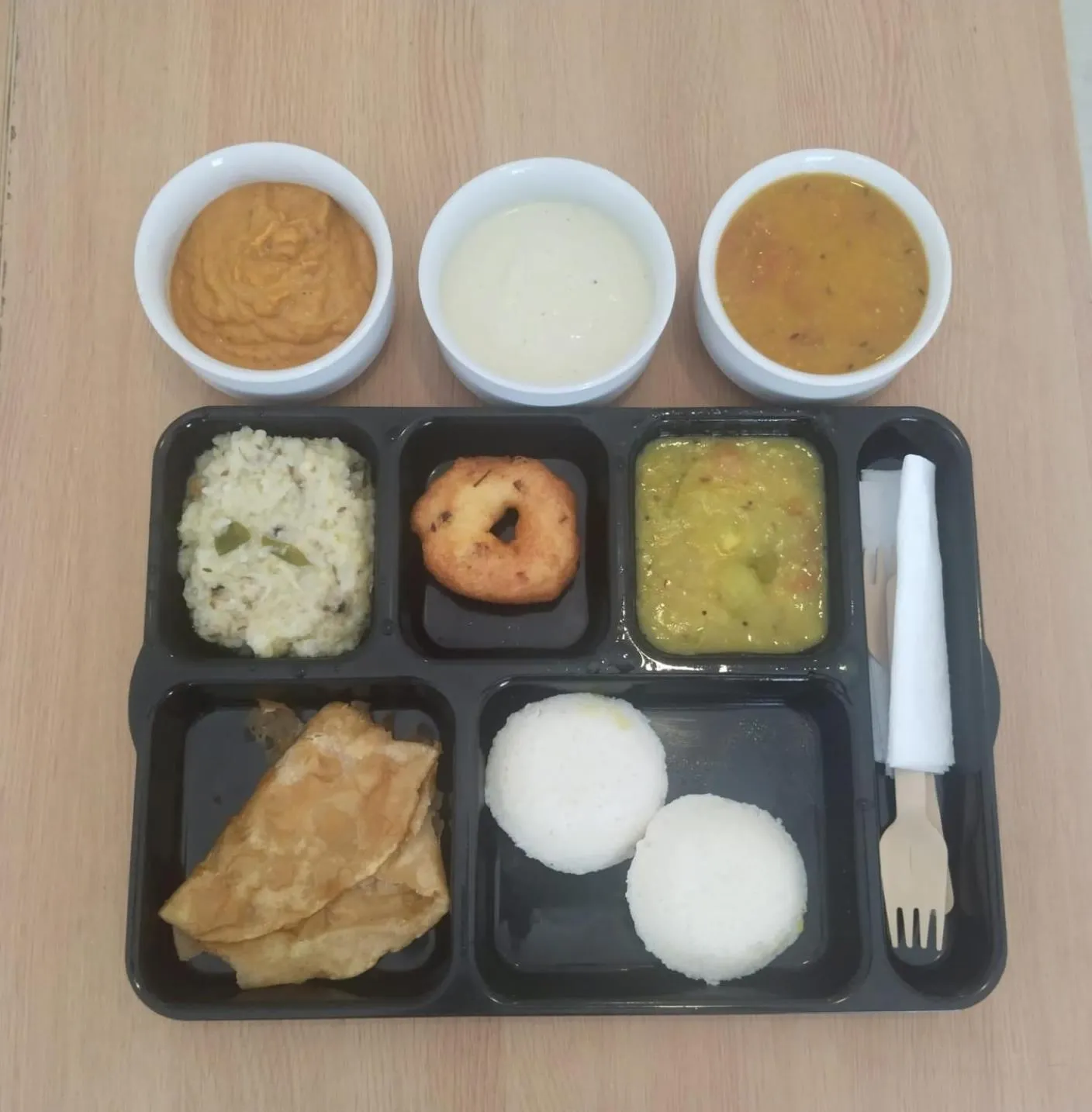 Food in Iyla Apart Hotel