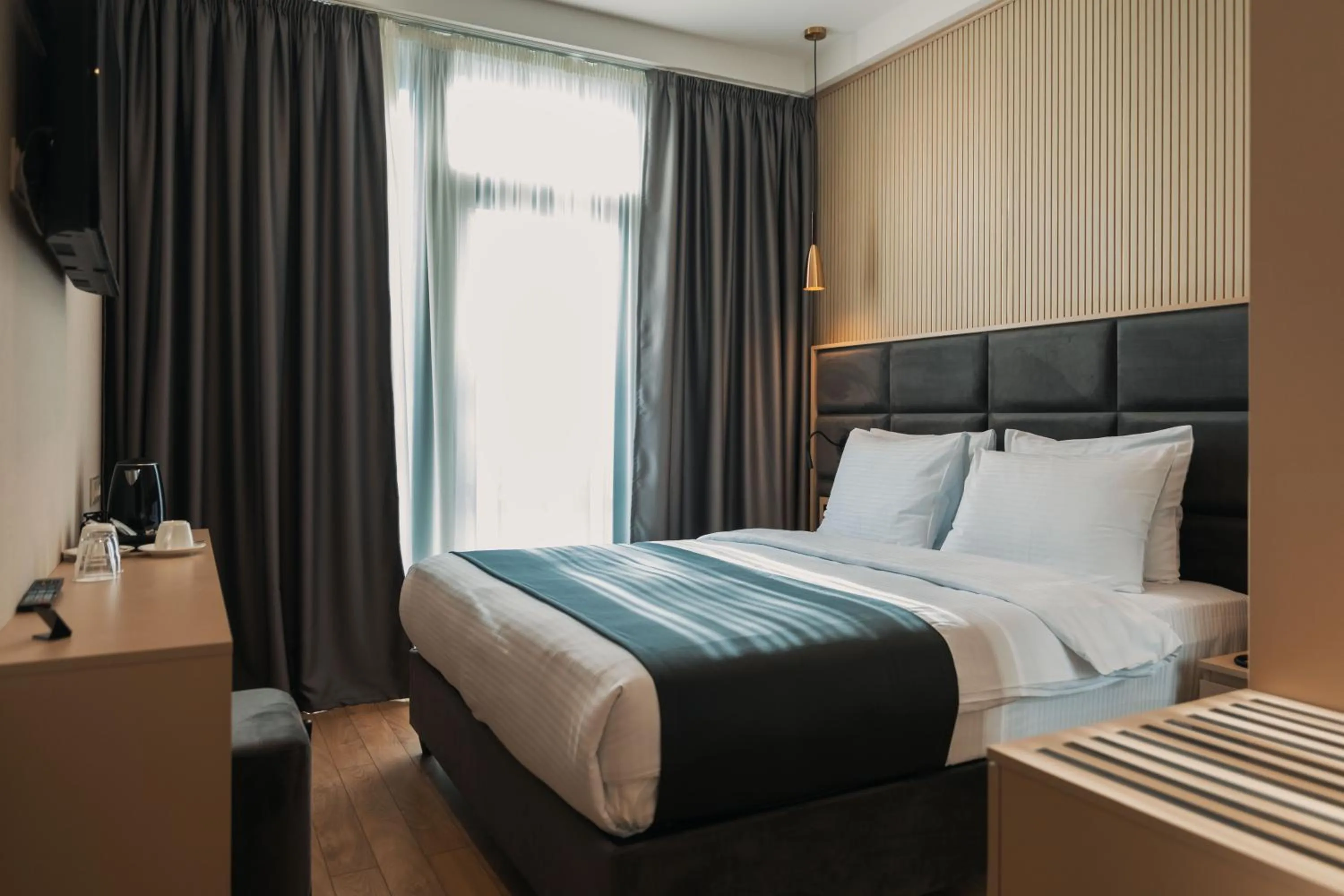 Bedroom, Bed in Hotel Monday by DNT Group