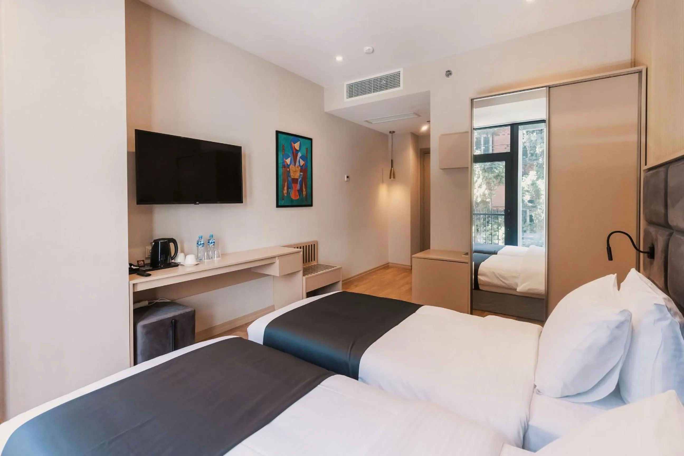 Bed in Hotel Monday by DNT Group