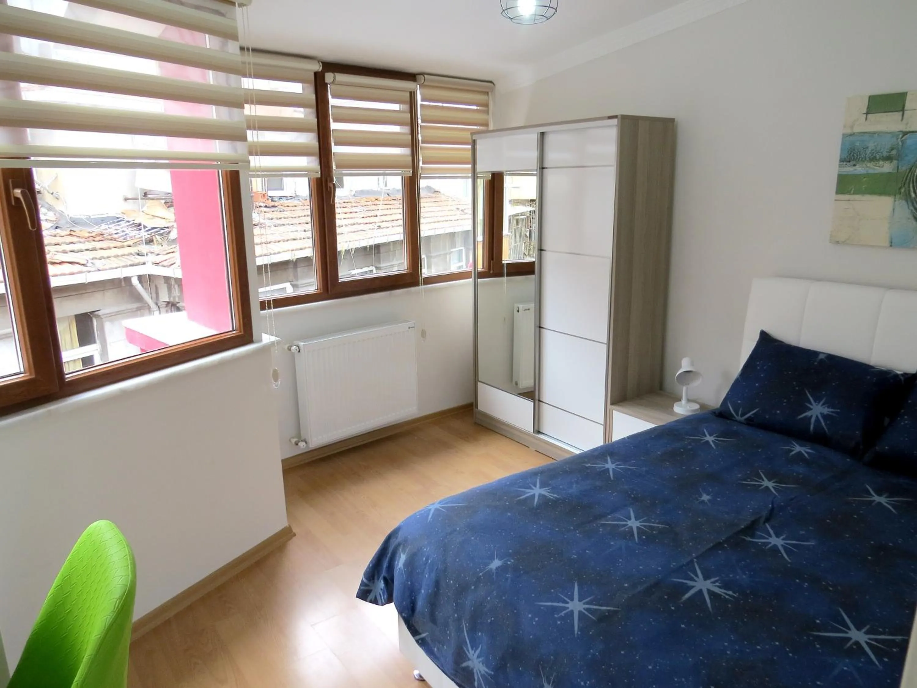 Bedroom, Bed in Istanberry - Dream Apartments