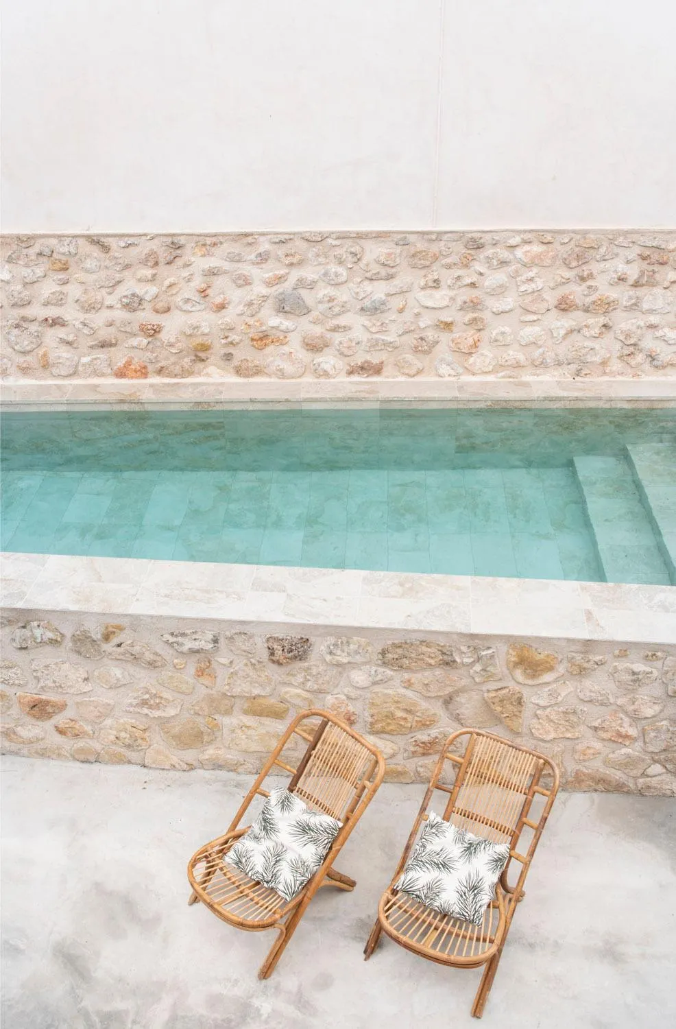 Swimming pool in El Bálsamo - Hotel Rural 5 Estrellas