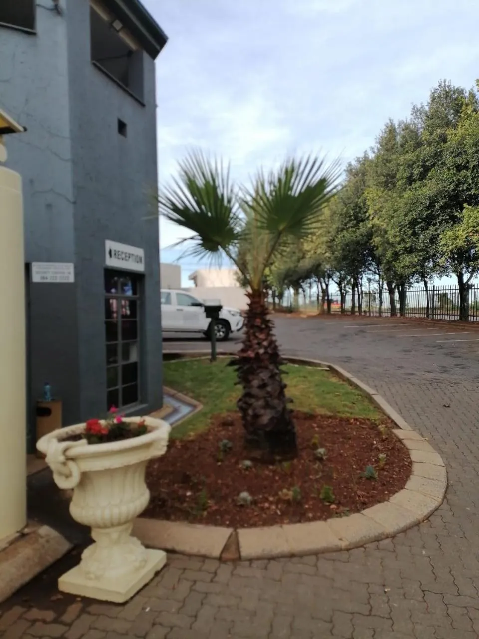 Property building in Airport Inn and Suites