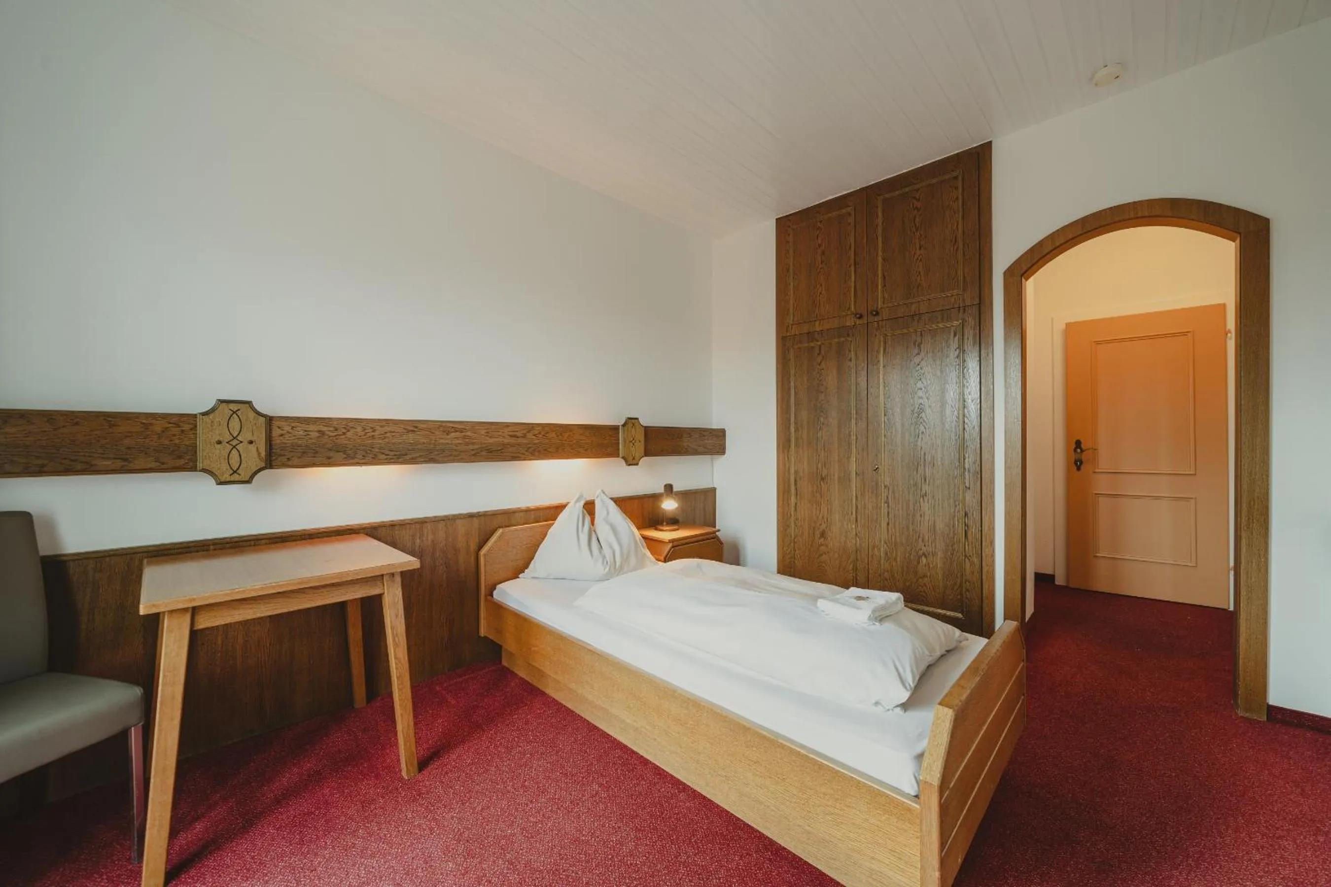 Bedroom, Bed in Hotel Semriacherhof