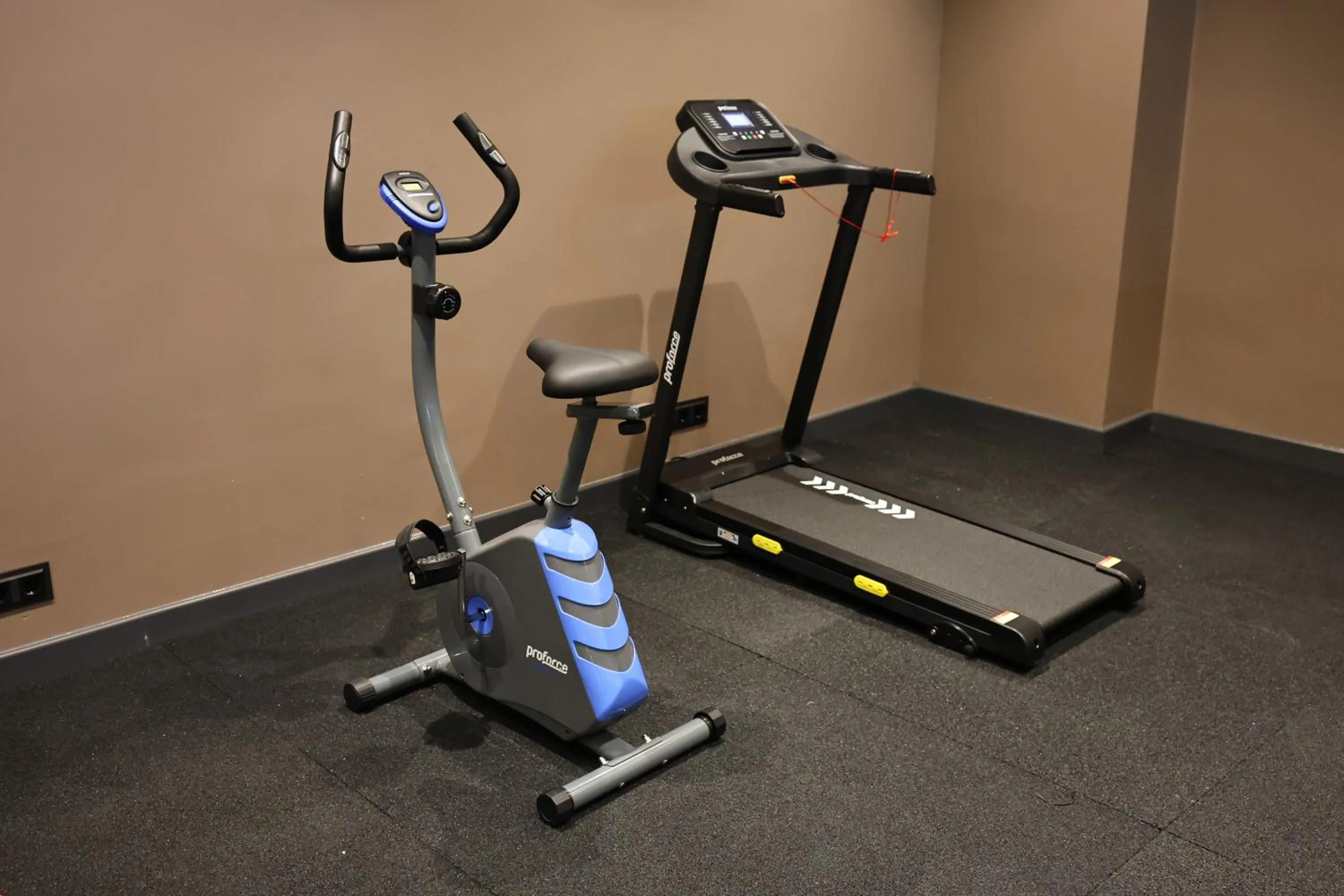 Fitness centre/facilities in Cip Hotel & Spa - İstanbul Bakırköy City Center