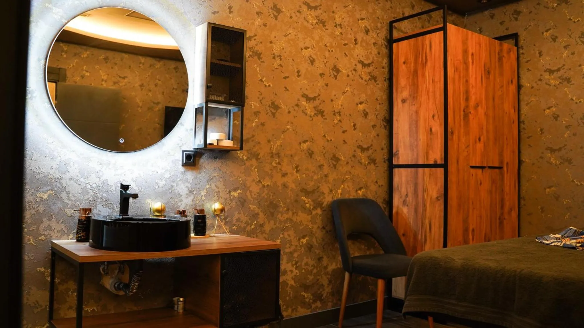 Massage in Cip Hotel & Spa - İstanbul Bakırköy City Center