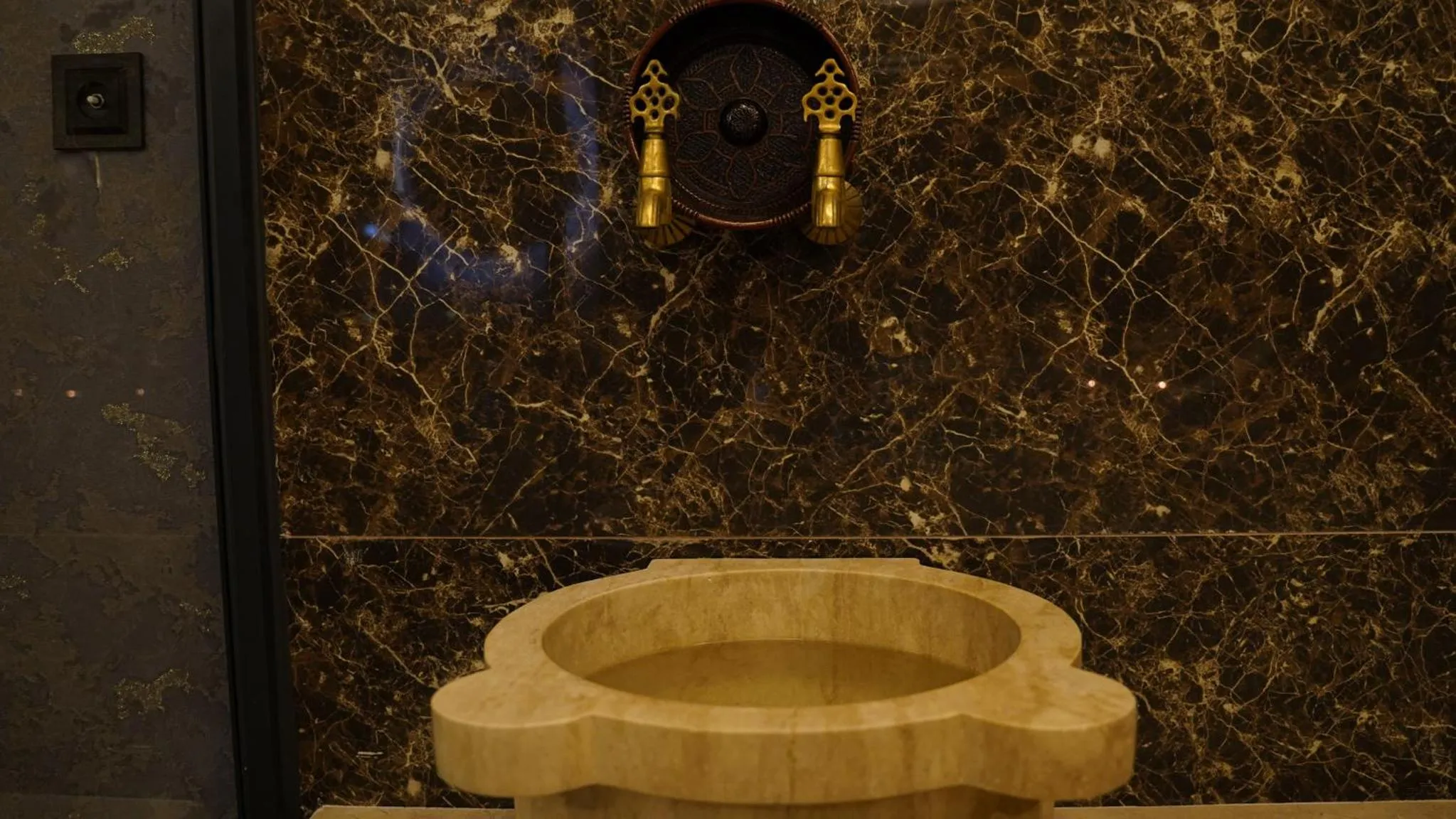 Public Bath in Cip Hotel & Spa - İstanbul Bakırköy City Center