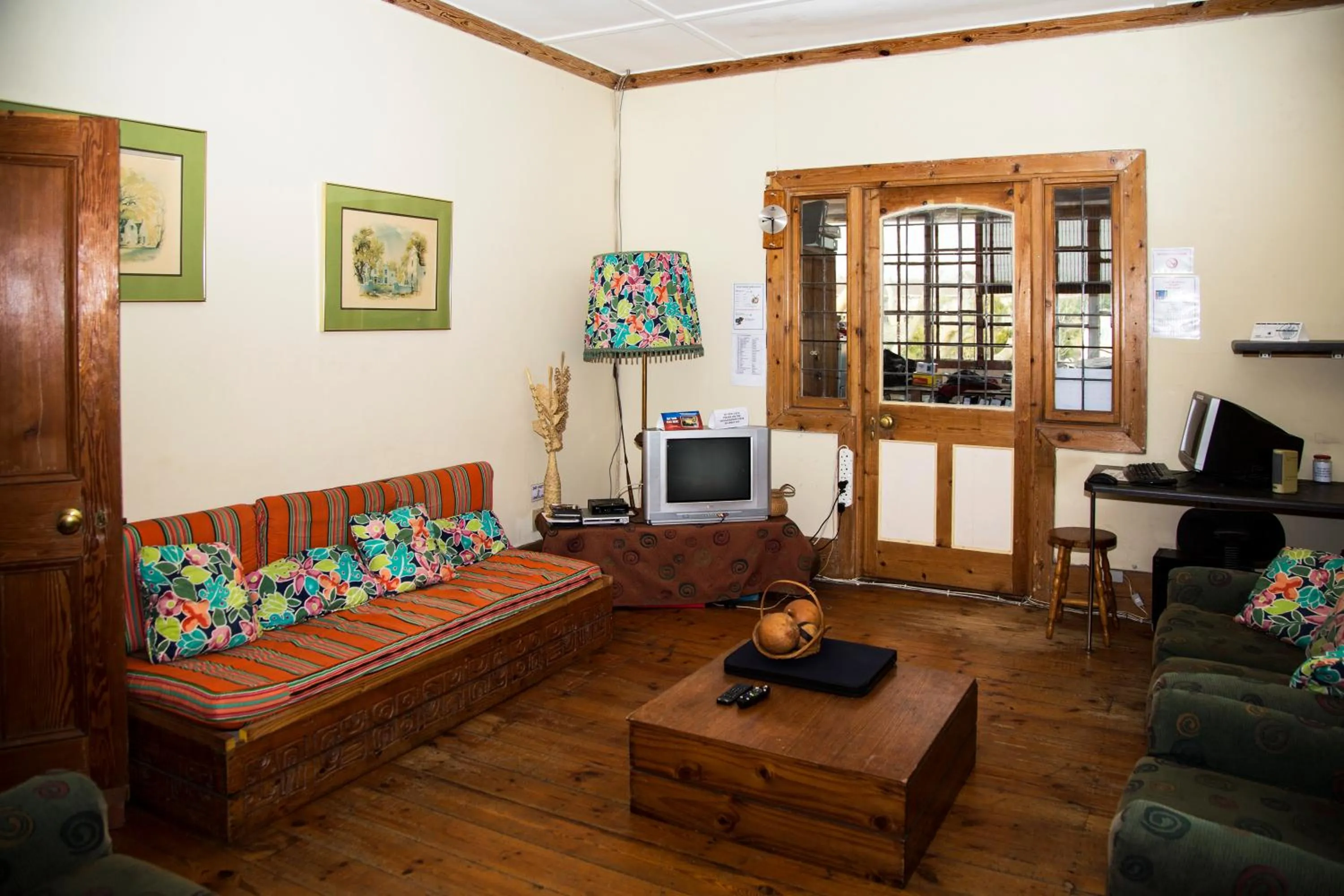 Lounge or bar in Jikeleza Lodge