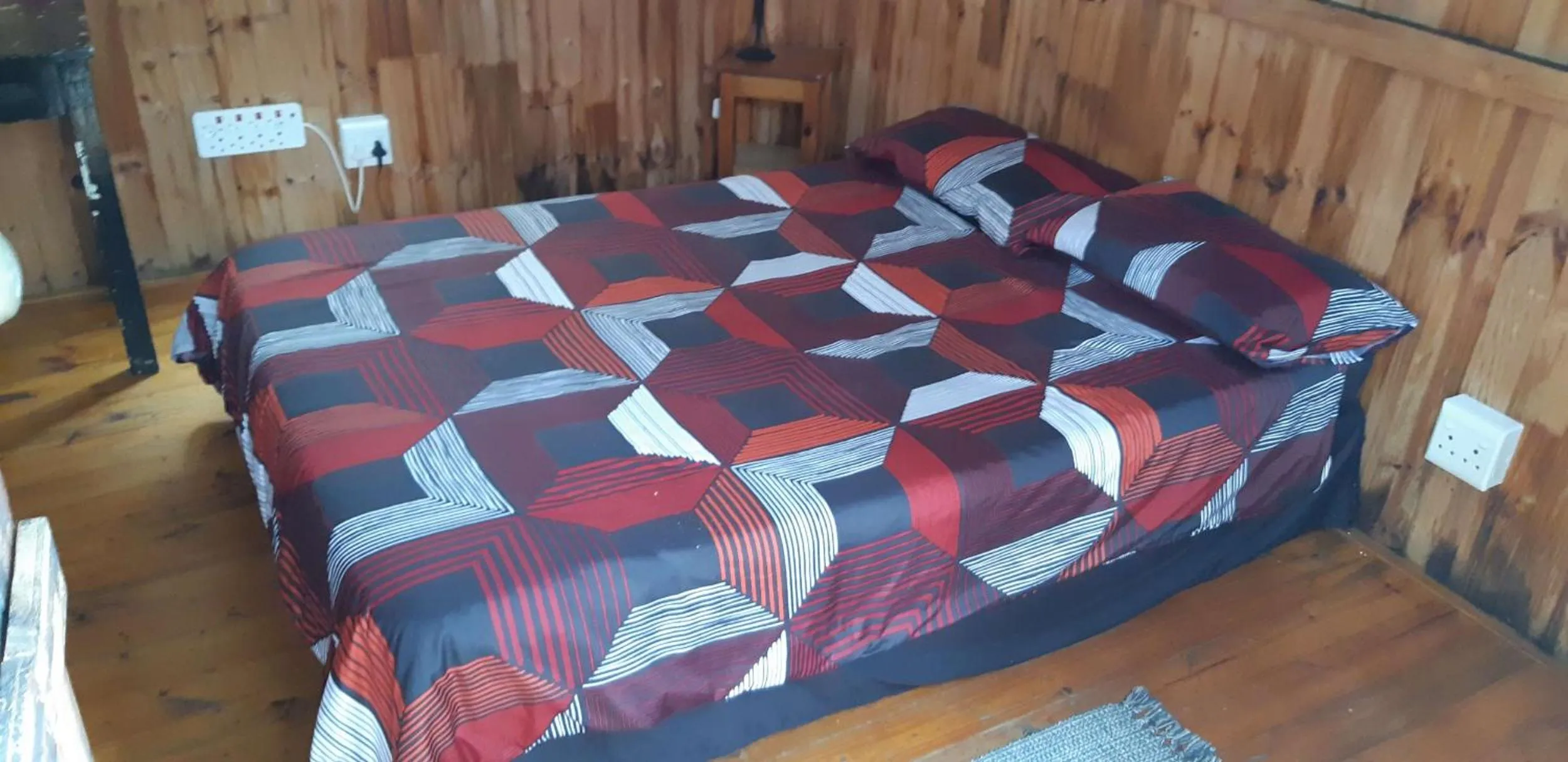 Bedroom, Bed in Jikeleza Lodge