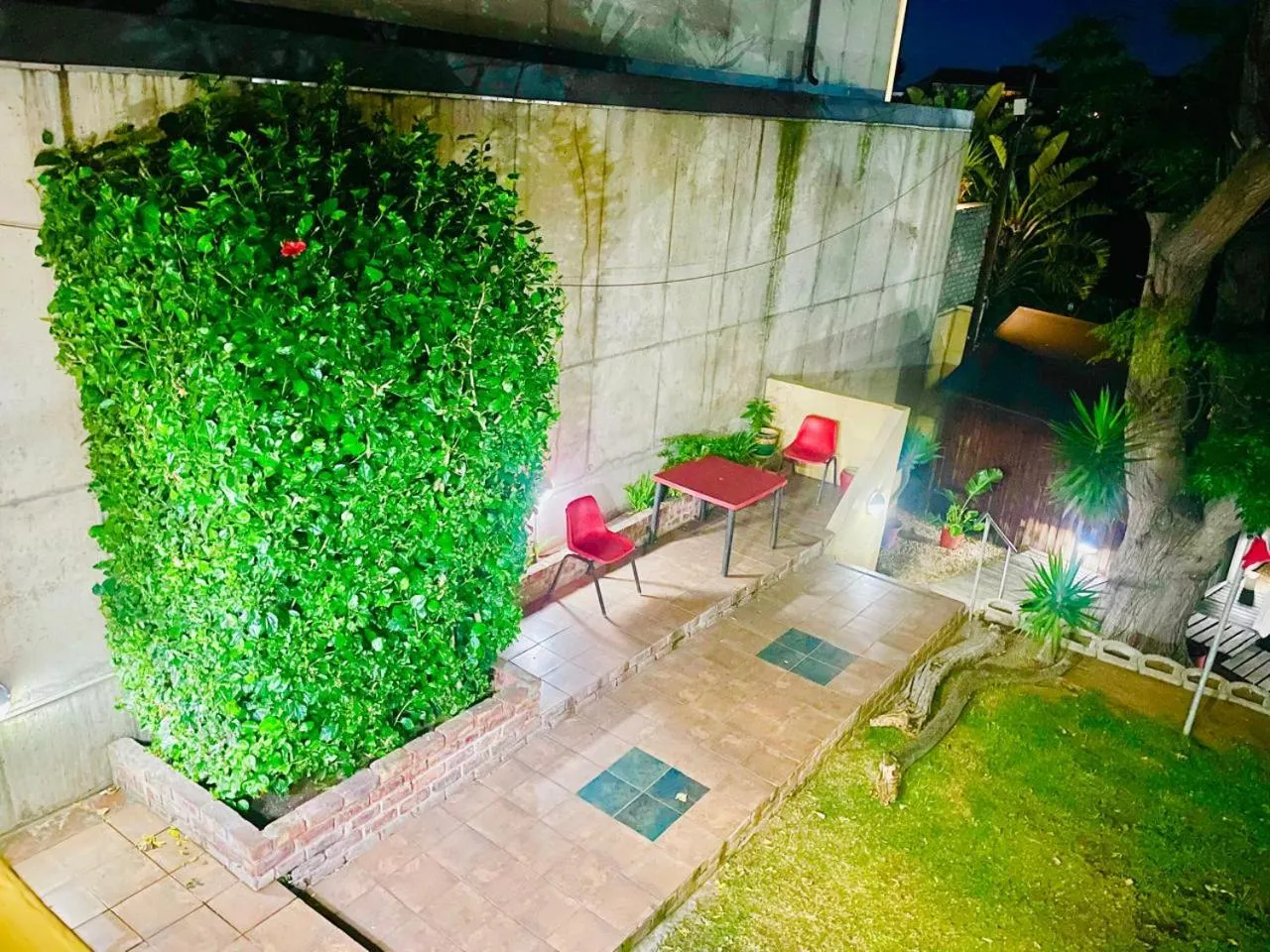 Inner courtyard view in Jikeleza Lodge