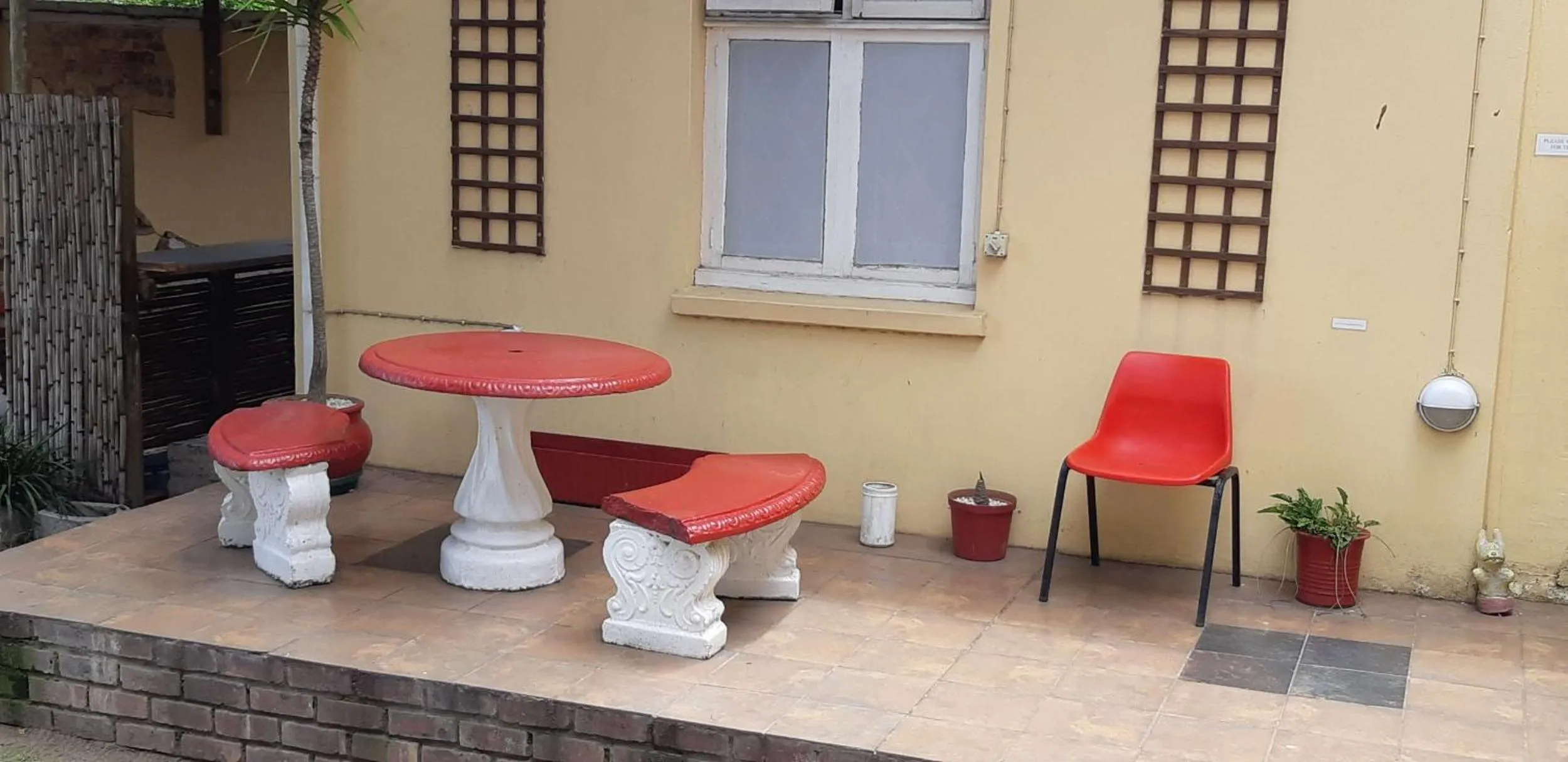 Property building in Jikeleza Lodge