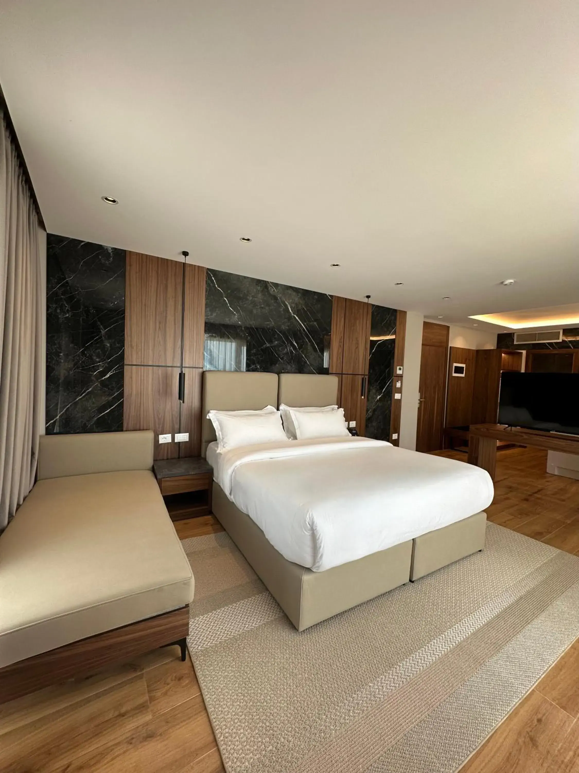 Suite with Hot Tub in Klajdi Resort & SPA Suite with Hot Tub in Klajdi Resort & SPA