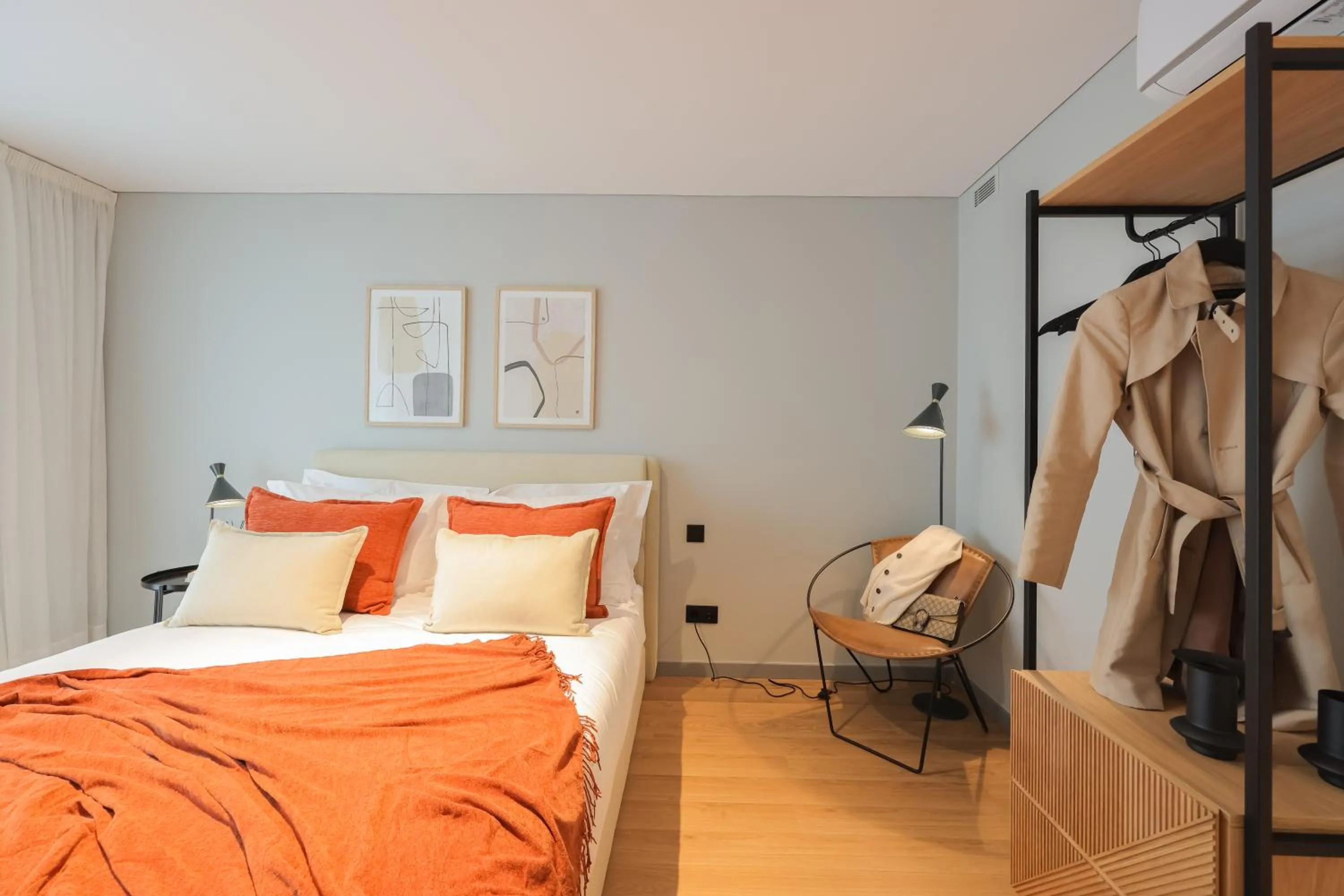 Bed in Nôma Living Icon Apartments