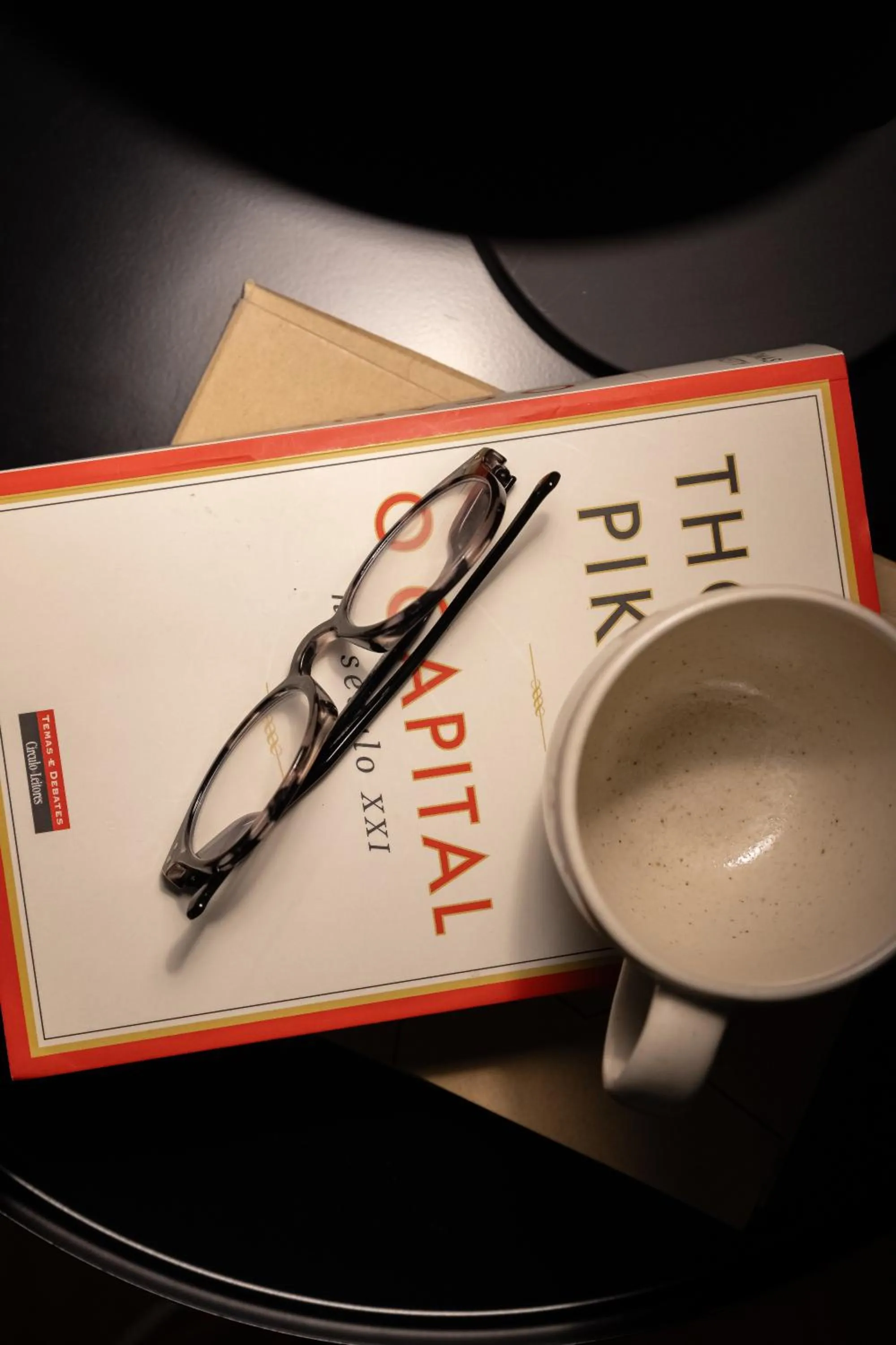 Property building in Nôma Living Icon Apartments