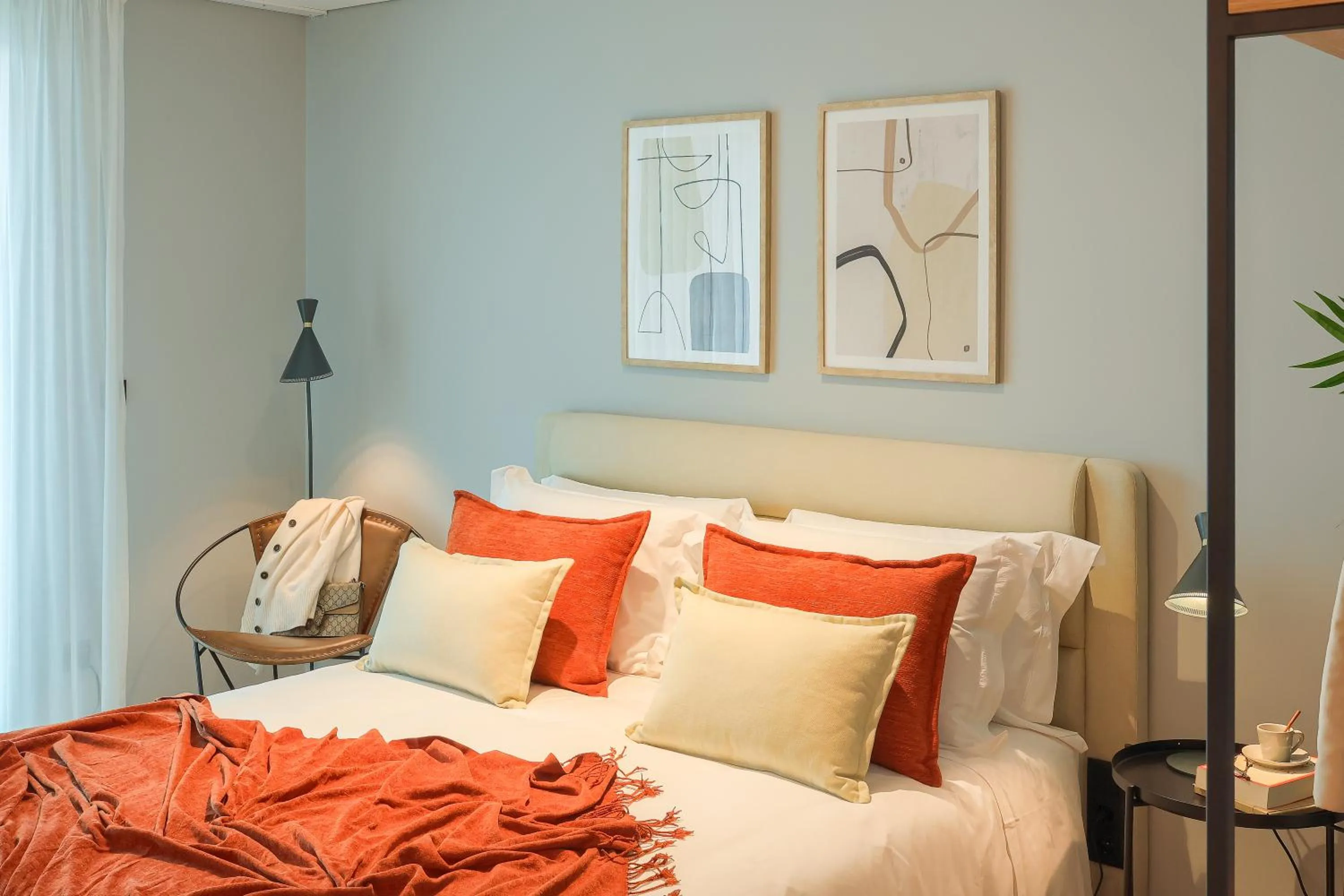 Bed in Nôma Living Icon Apartments