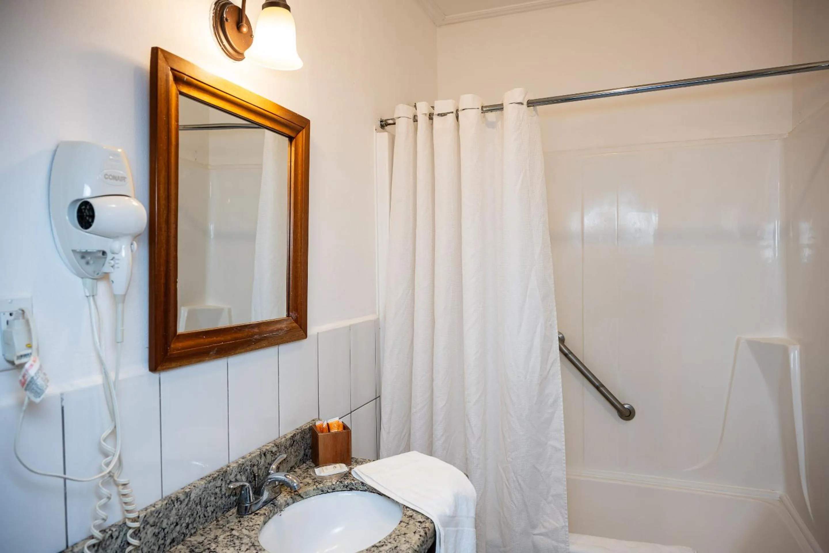 Shower in Grand Coastal Hotel