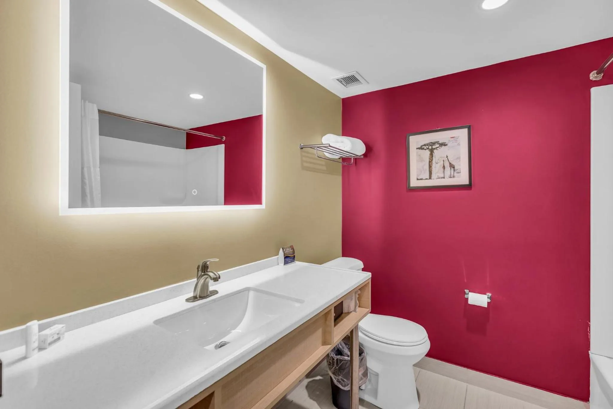 Bathroom in KC Inn Hotel Kansas City