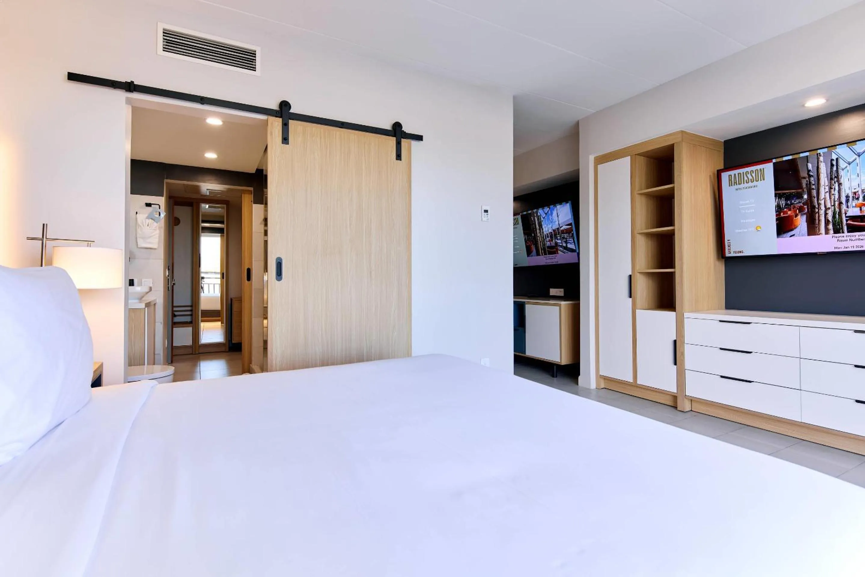 Bedroom, Bed in Radisson Hotel Paramaribo