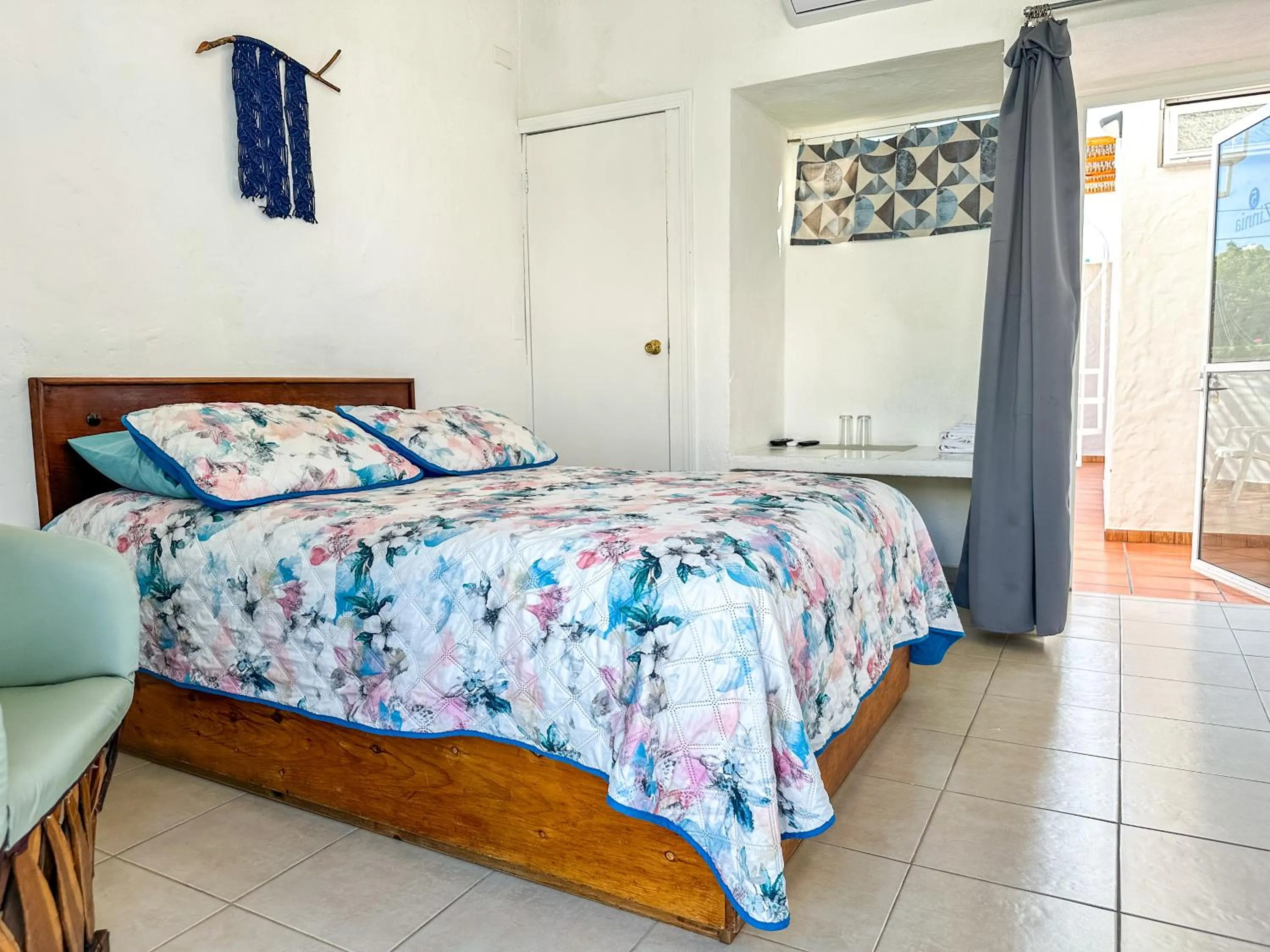 Bed in Hotel Allende