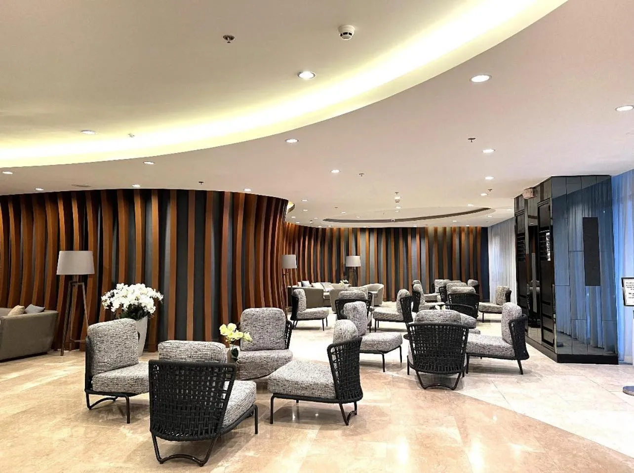 Living room in Shore Residences MOA Dynastel Staycation