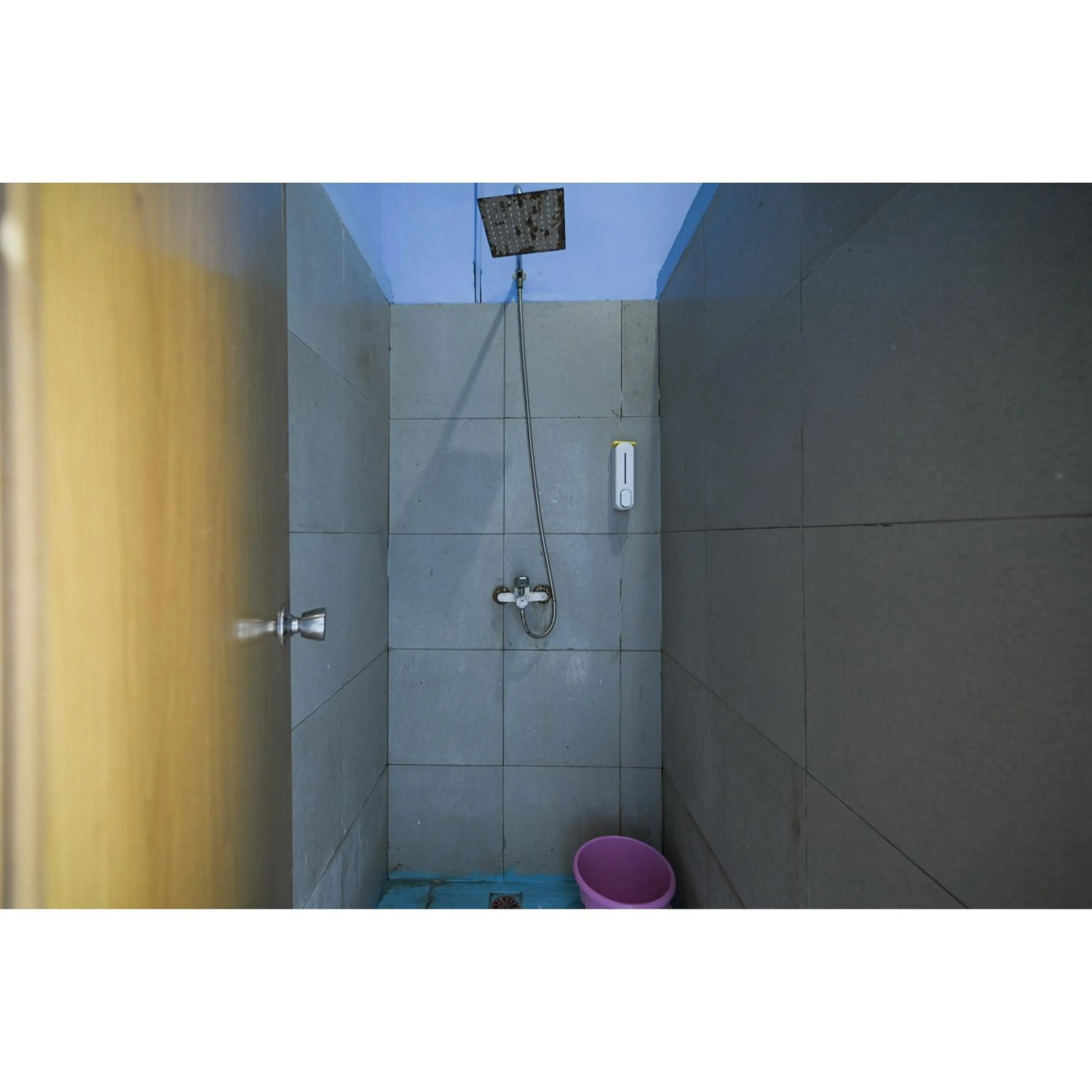 Bathroom in Bunk Bed Bali near Sanur Mitra RedDoorz