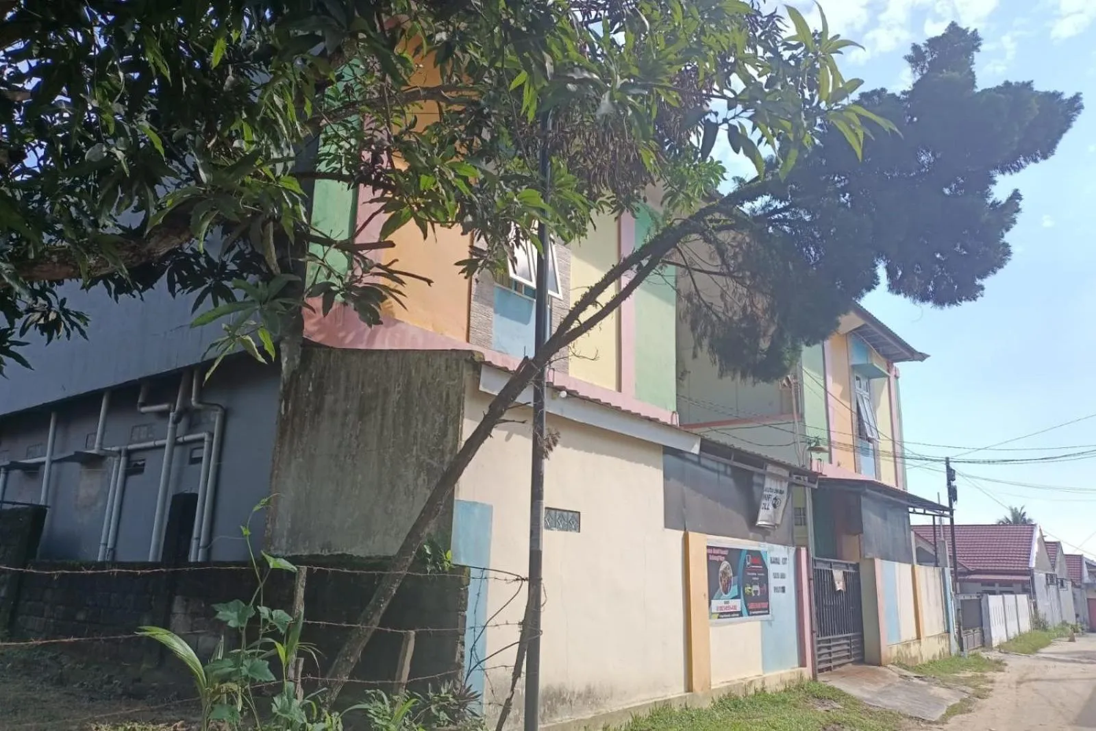 Property building in Hotel O Widya Homestay SyariahNearBandara Sultan Syarif Kasim II