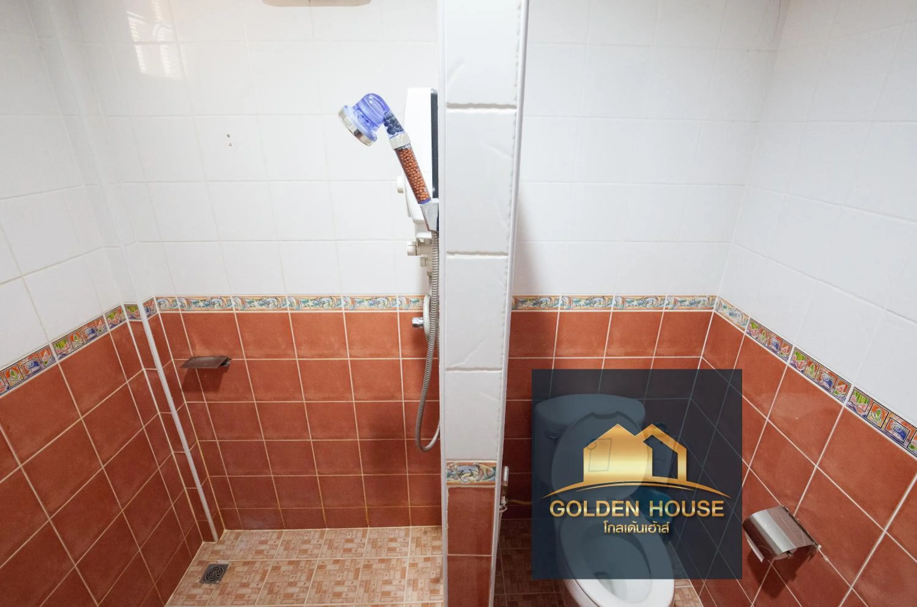 Bathroom in Golden House Hotel Sakaeo