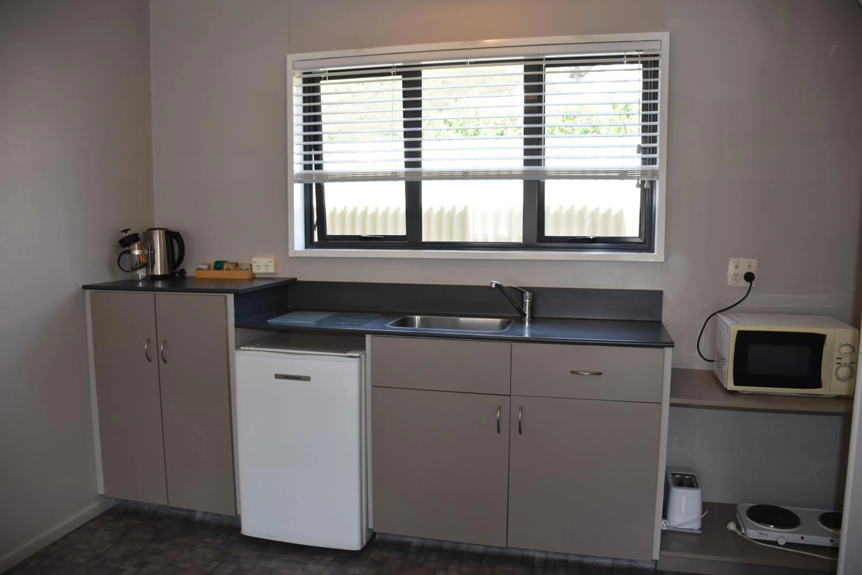 Kitchen or kitchenette in Roxburgh Motels