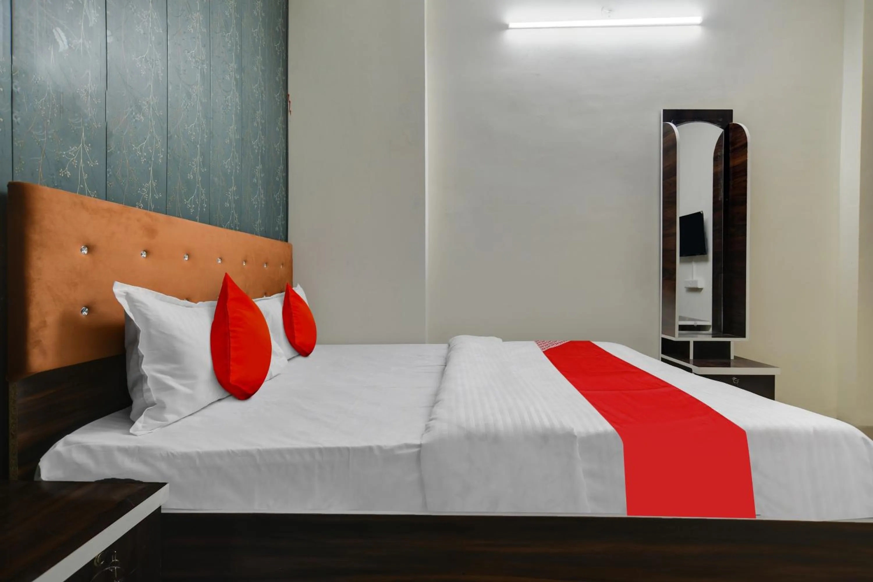 Bedroom in Hotel O Nitya