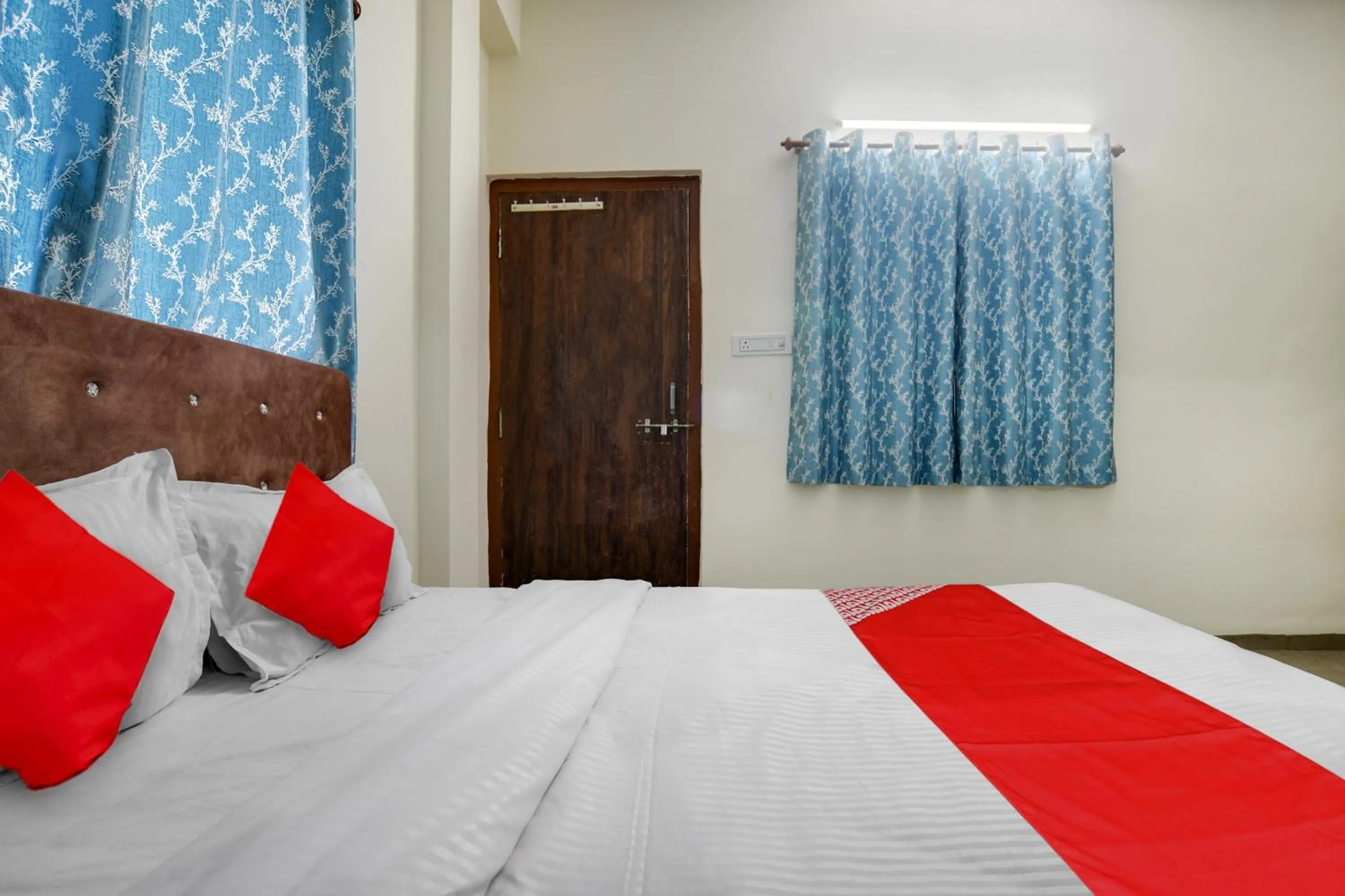 Bedroom in Hotel O Nitya