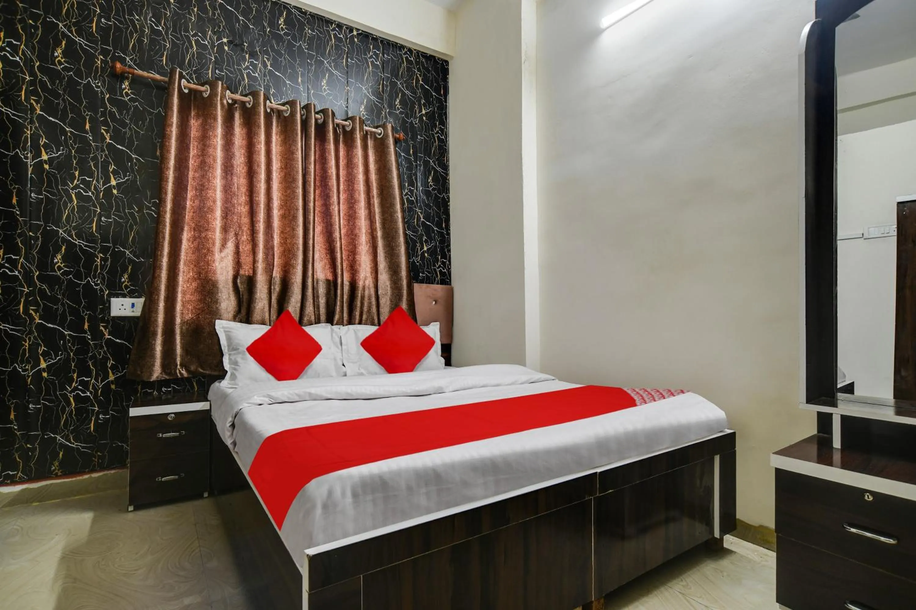 Bedroom in Hotel O Nitya