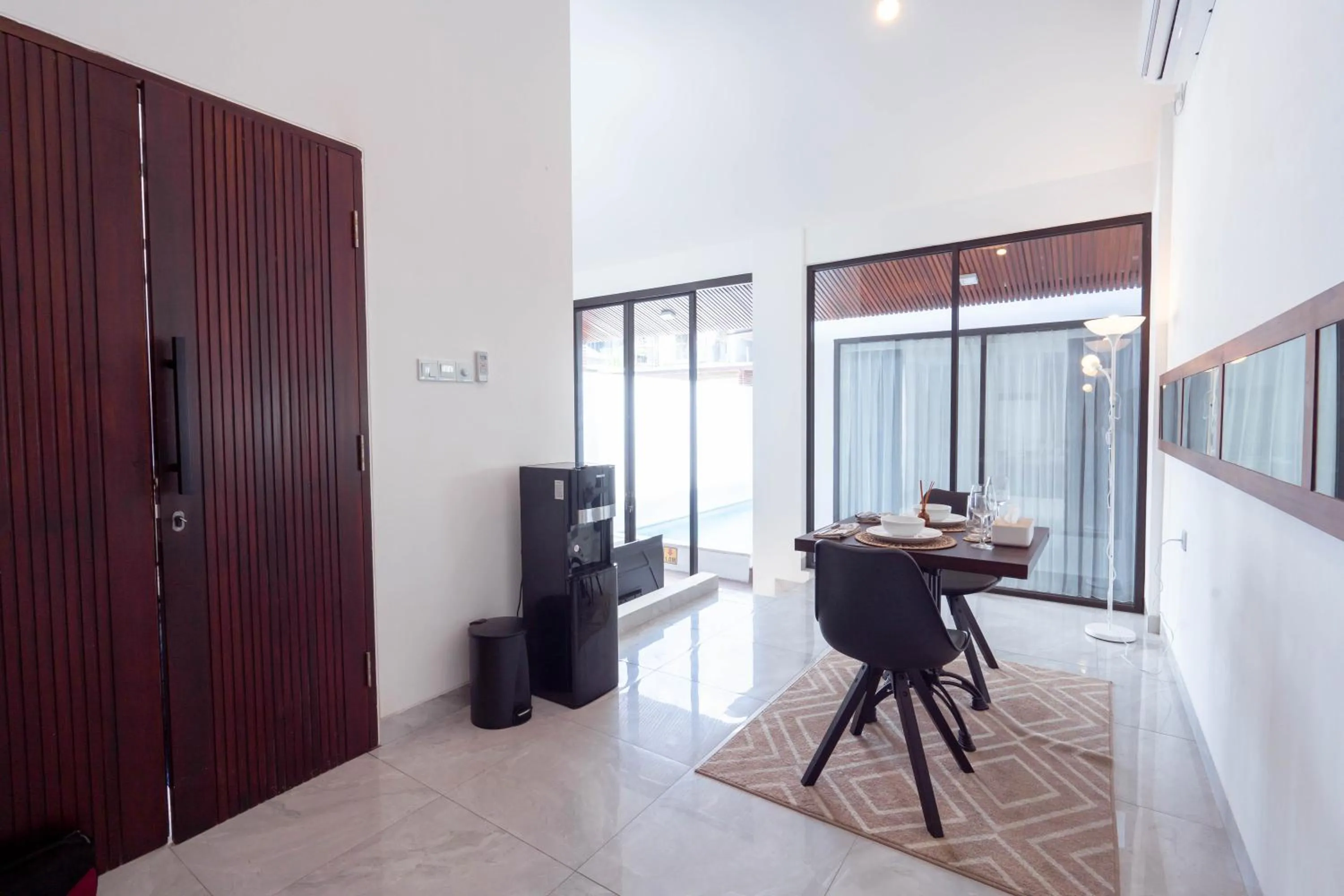 Dining area in The Lavana De Mello's Villa Seminyak -1 Bedroom Villa with Private Pool