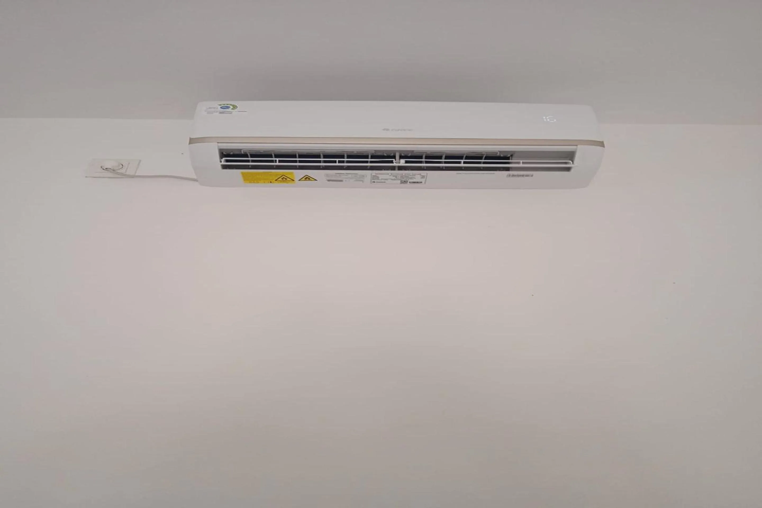 Bedroom in Hotel O Yuda Family Homestay Near Desa Wisata Hijau Bilebante