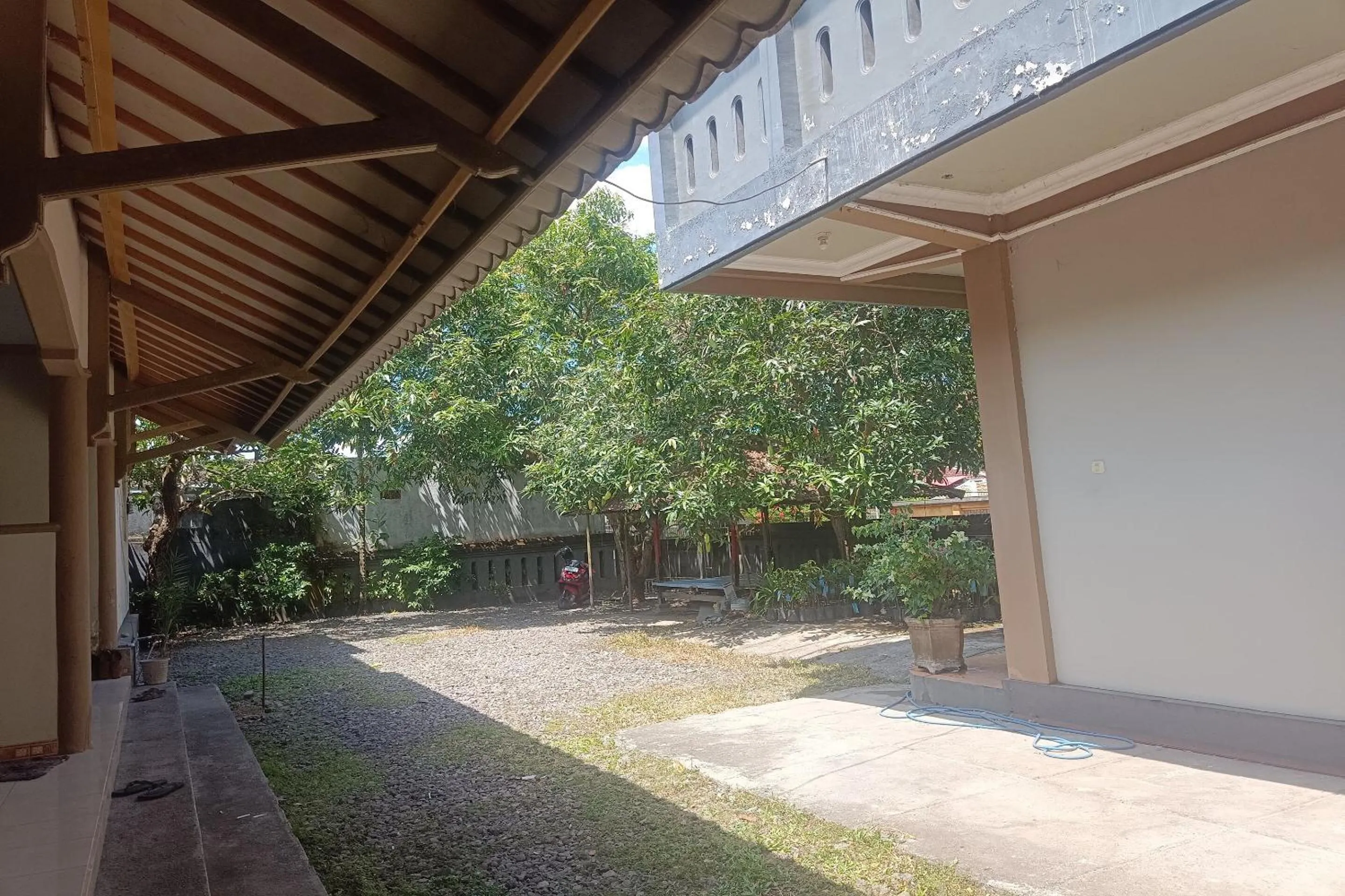 Lobby or reception in Hotel O Yuda Family Homestay Near Desa Wisata Hijau Bilebante