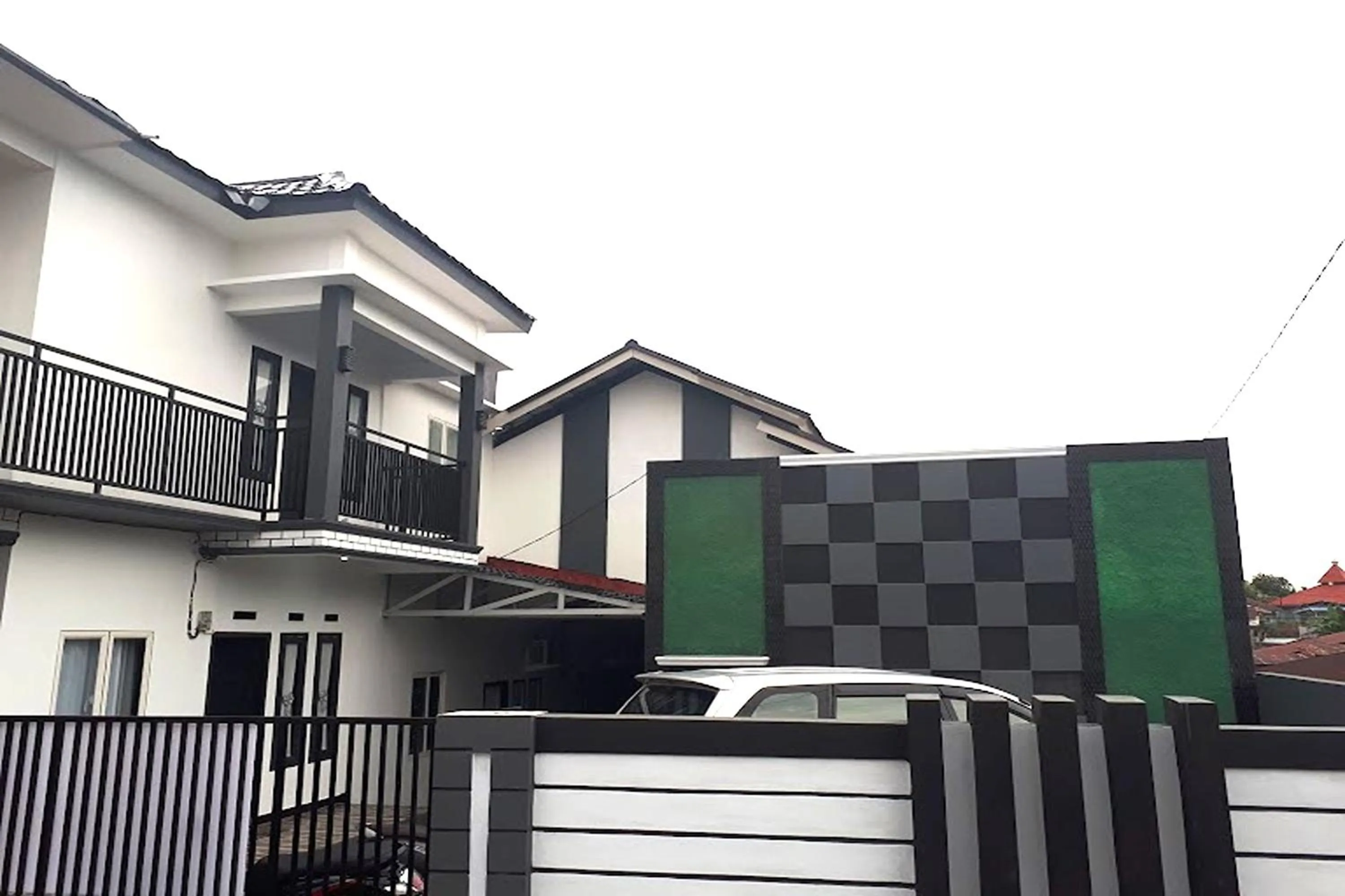 Property building in Pondokan Guest House Rinjani Syariah