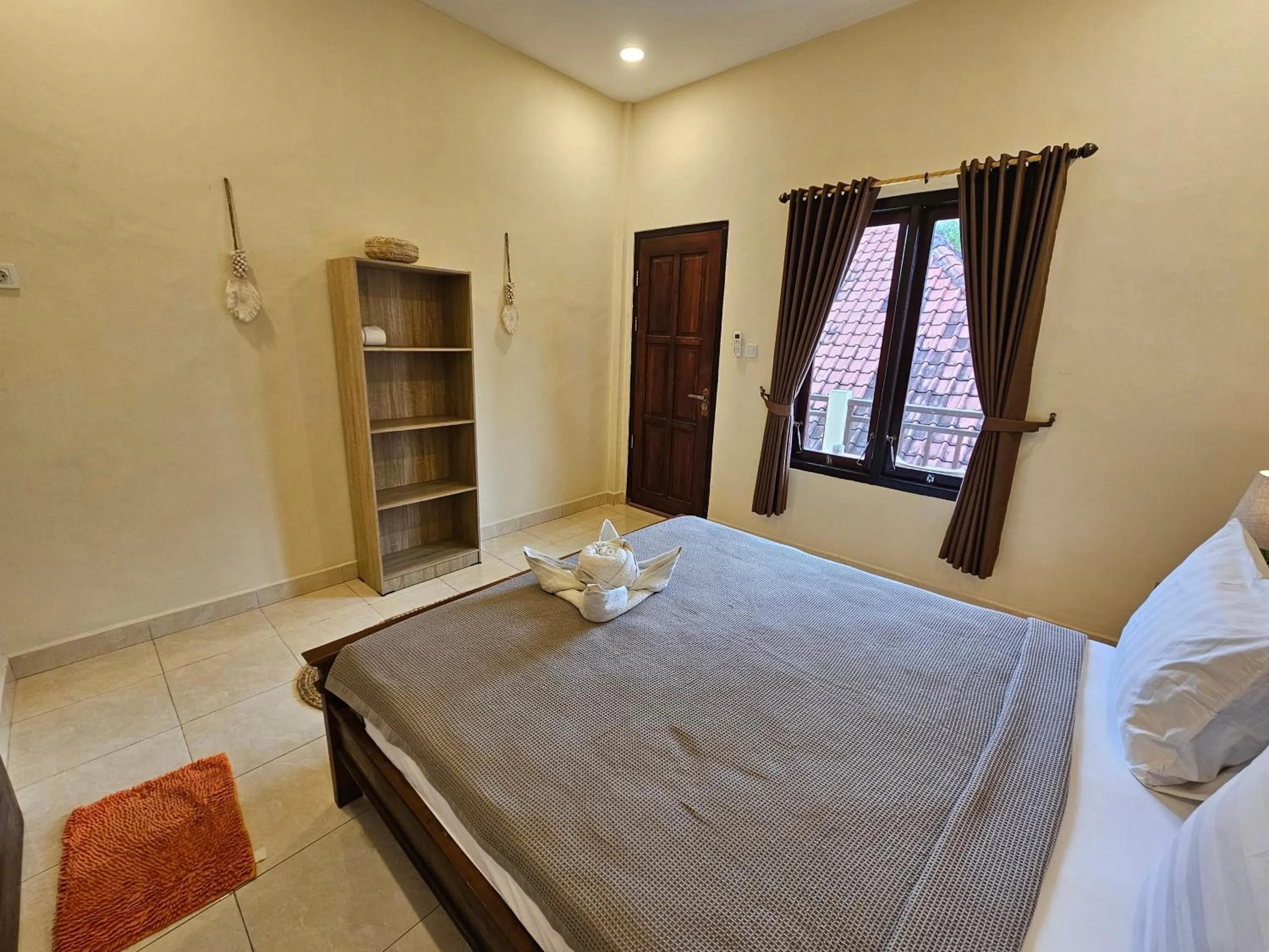 Bedroom, Bed in Risna Homestay