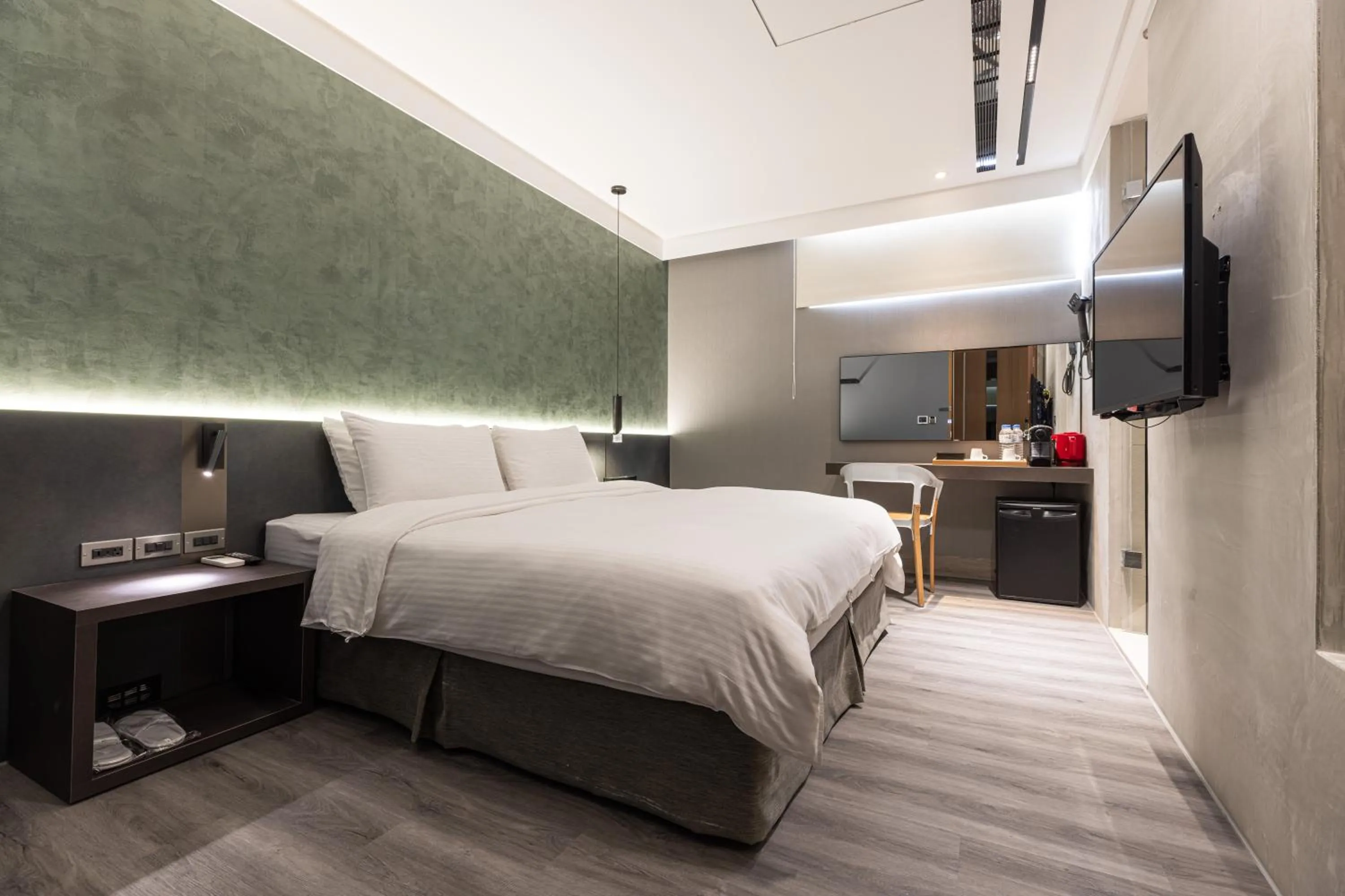 On site, Bed in Green Hotel