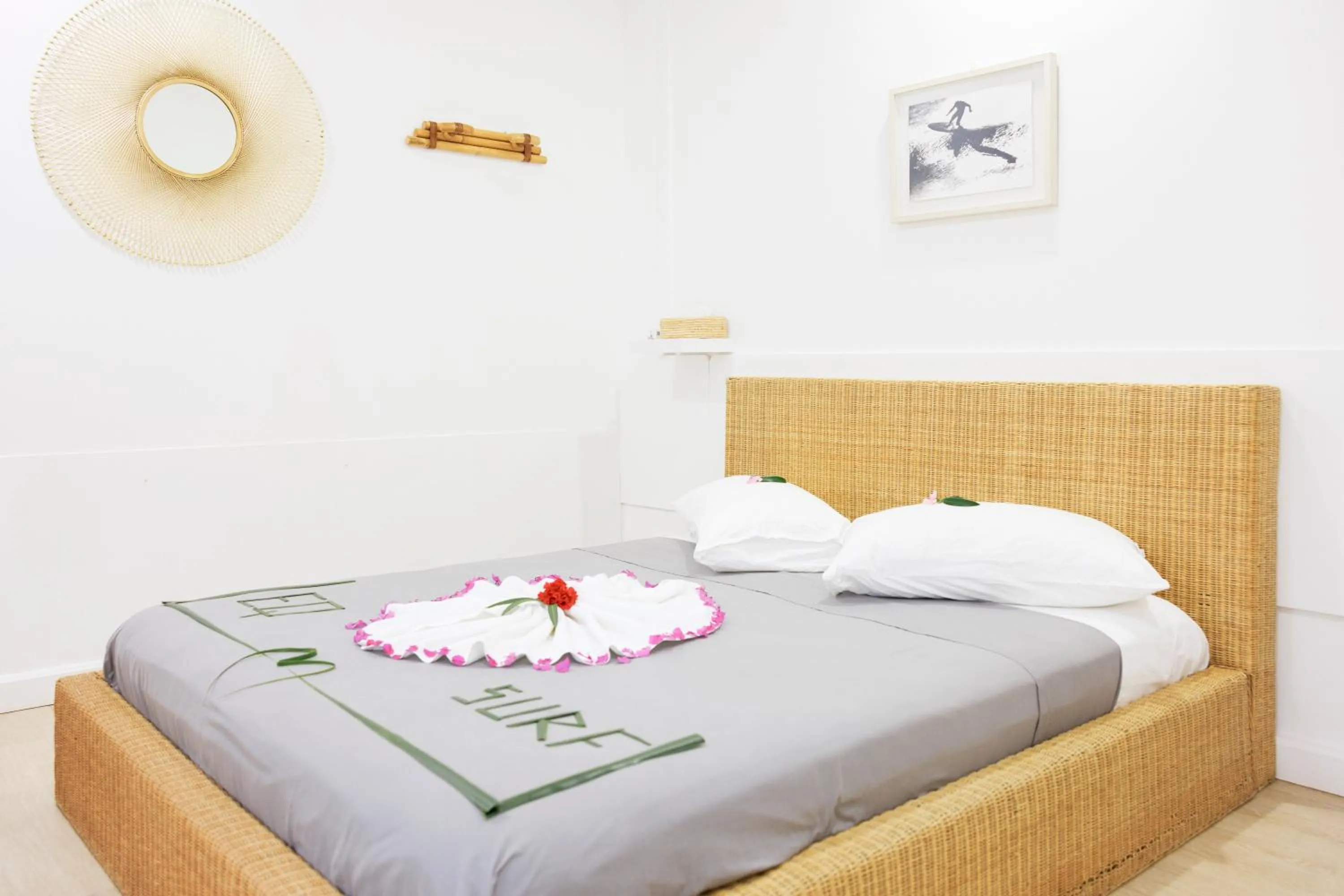 Bed in EQ SURF RETREAT