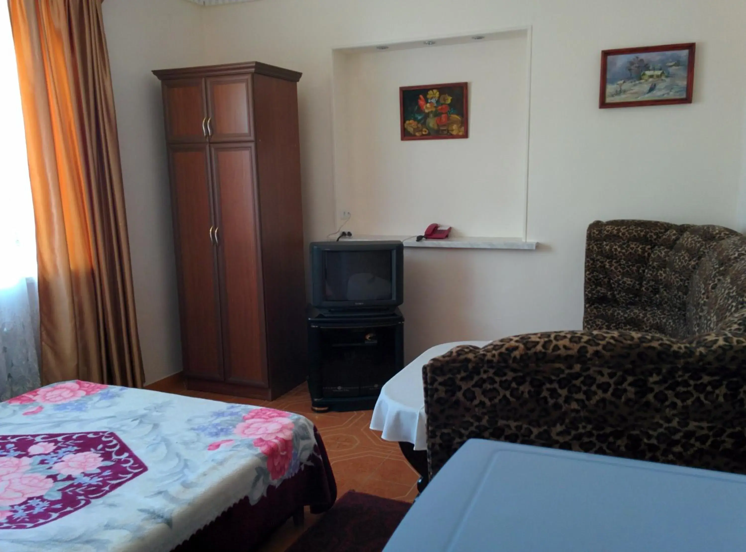 Standard Double Room - single occupancy in Erazank Hotel Standard Double Room - single occupancy in Erazank Hotel