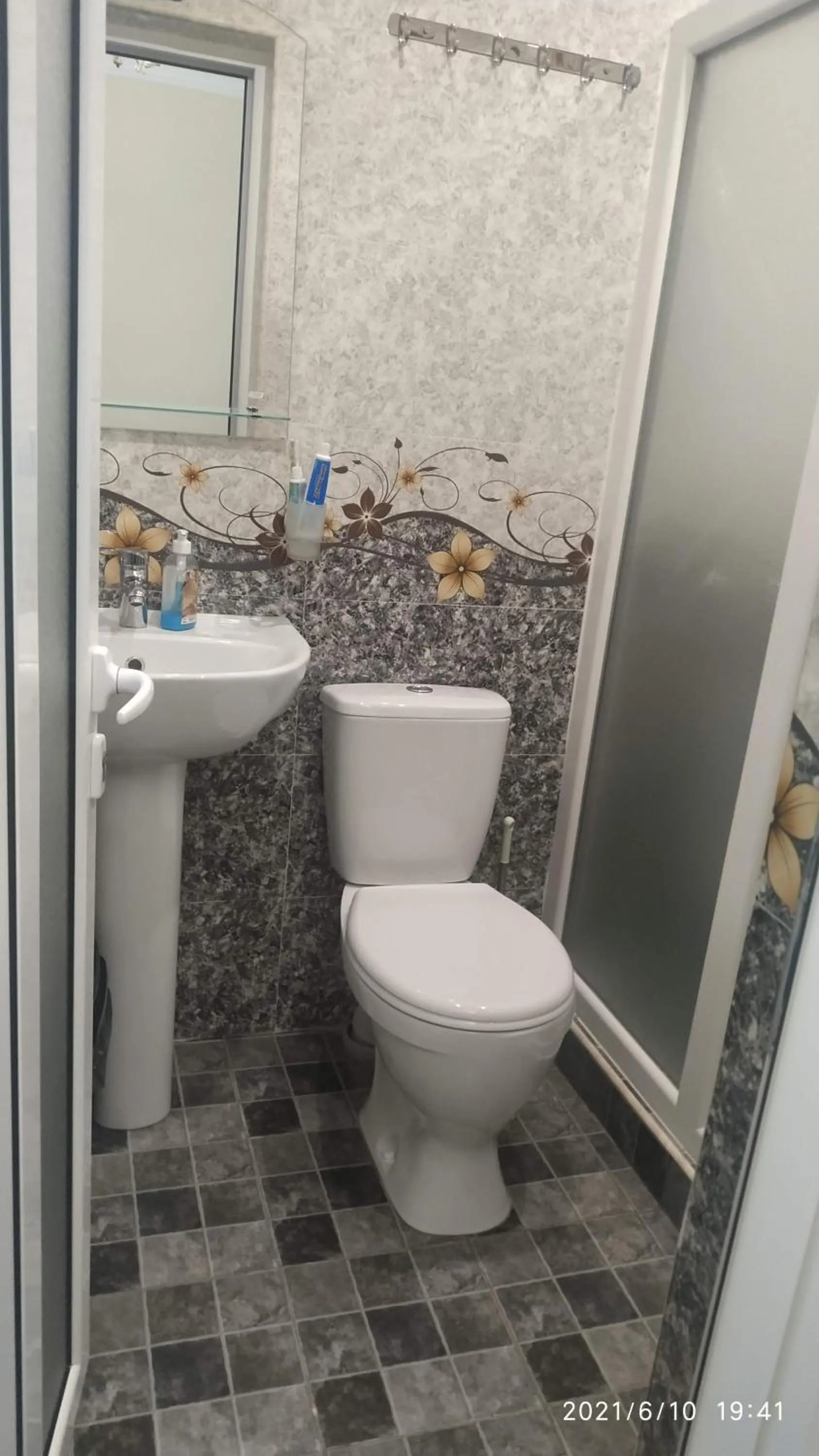 Twin Room - single occupancy in Erazank Hotel