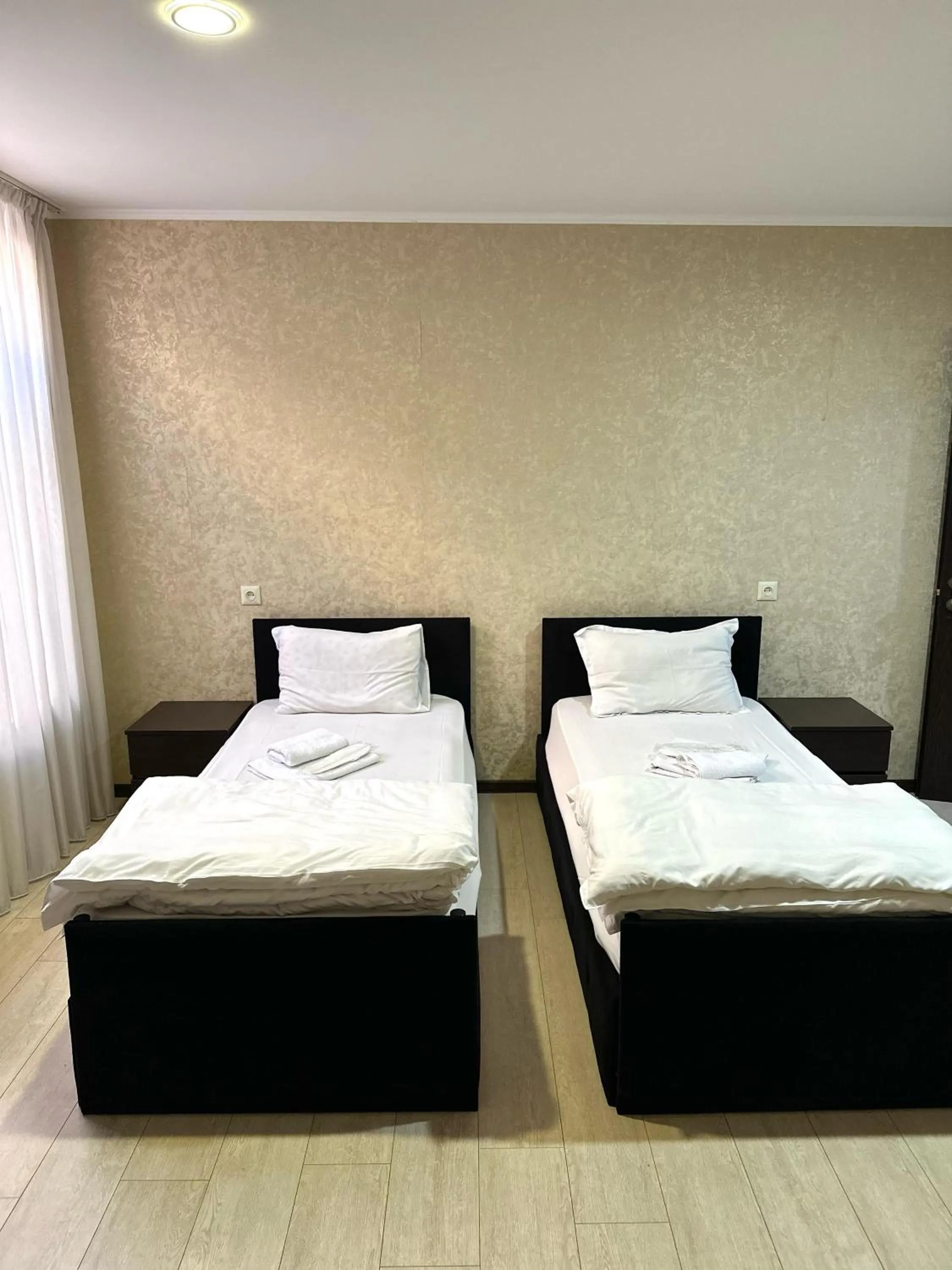 Bed in Red Fox Guesthouse