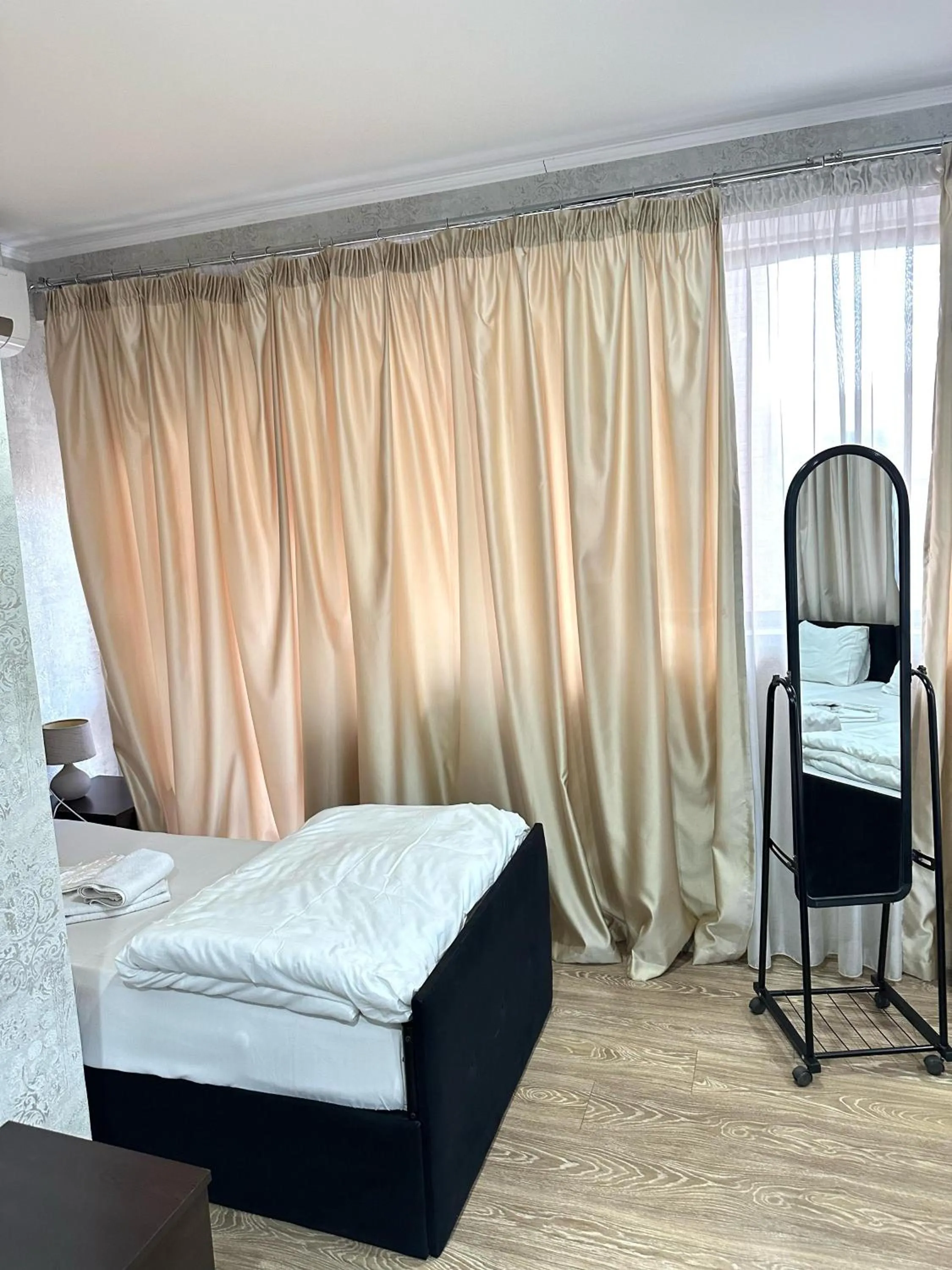 Bed in Red Fox Guesthouse