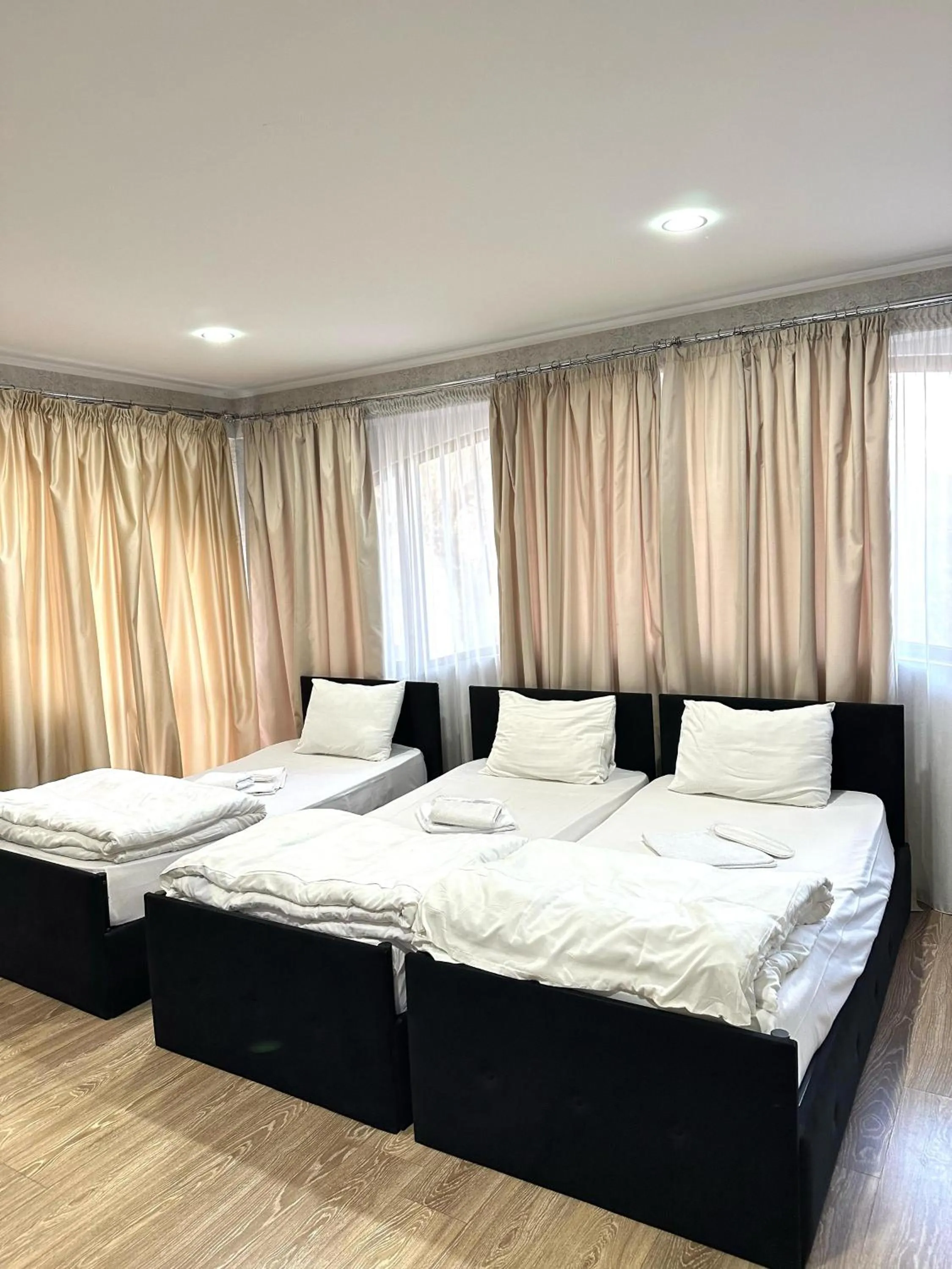 Bed in Red Fox Guesthouse