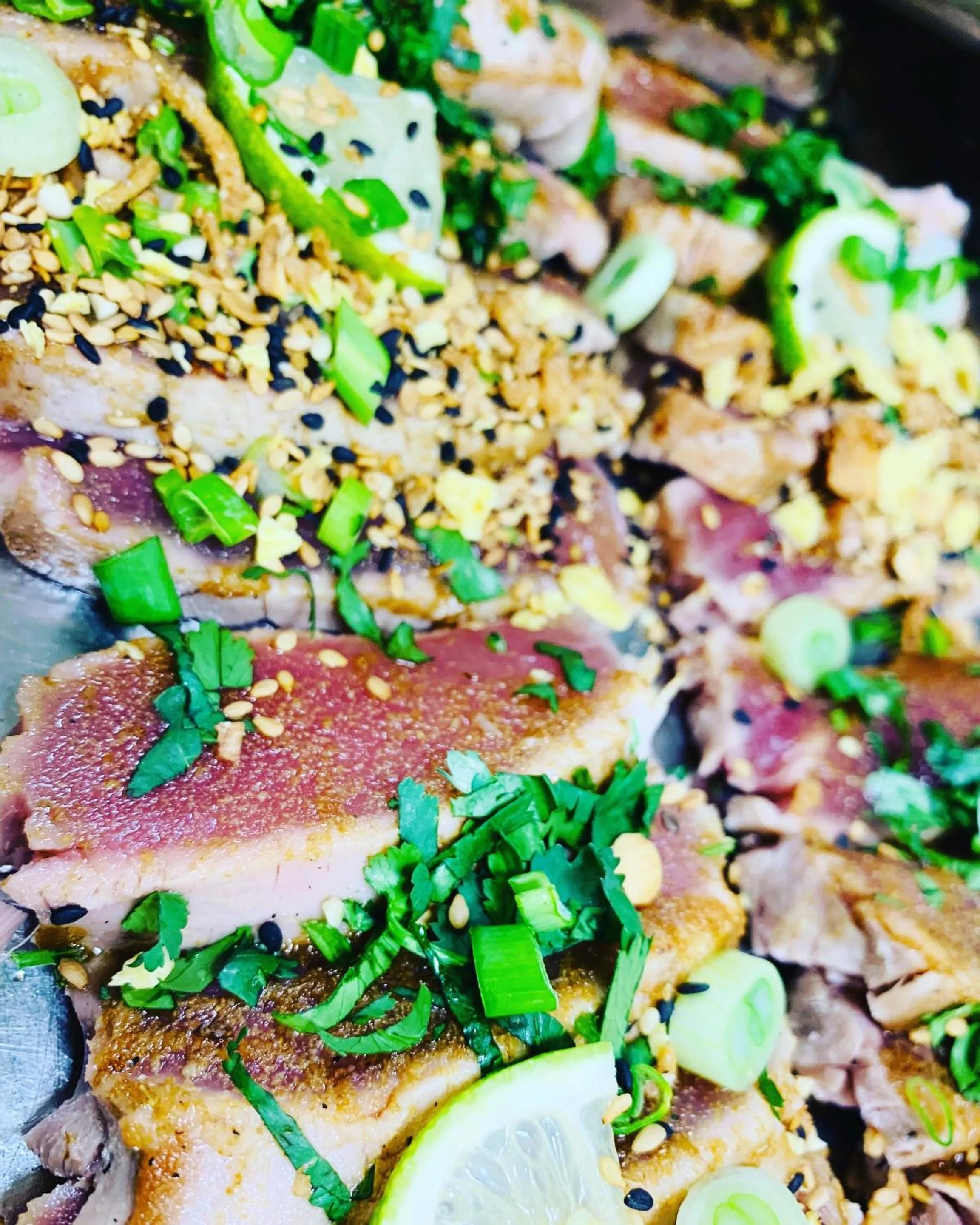 Restaurant/places to eat in Le Sens Six