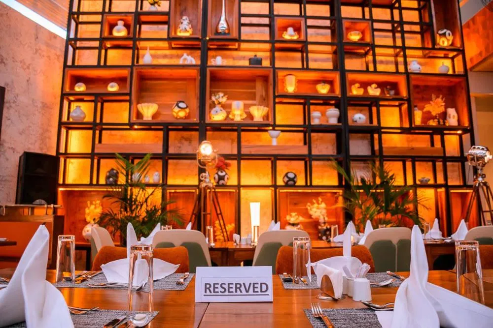 Emboita Hotel Limited