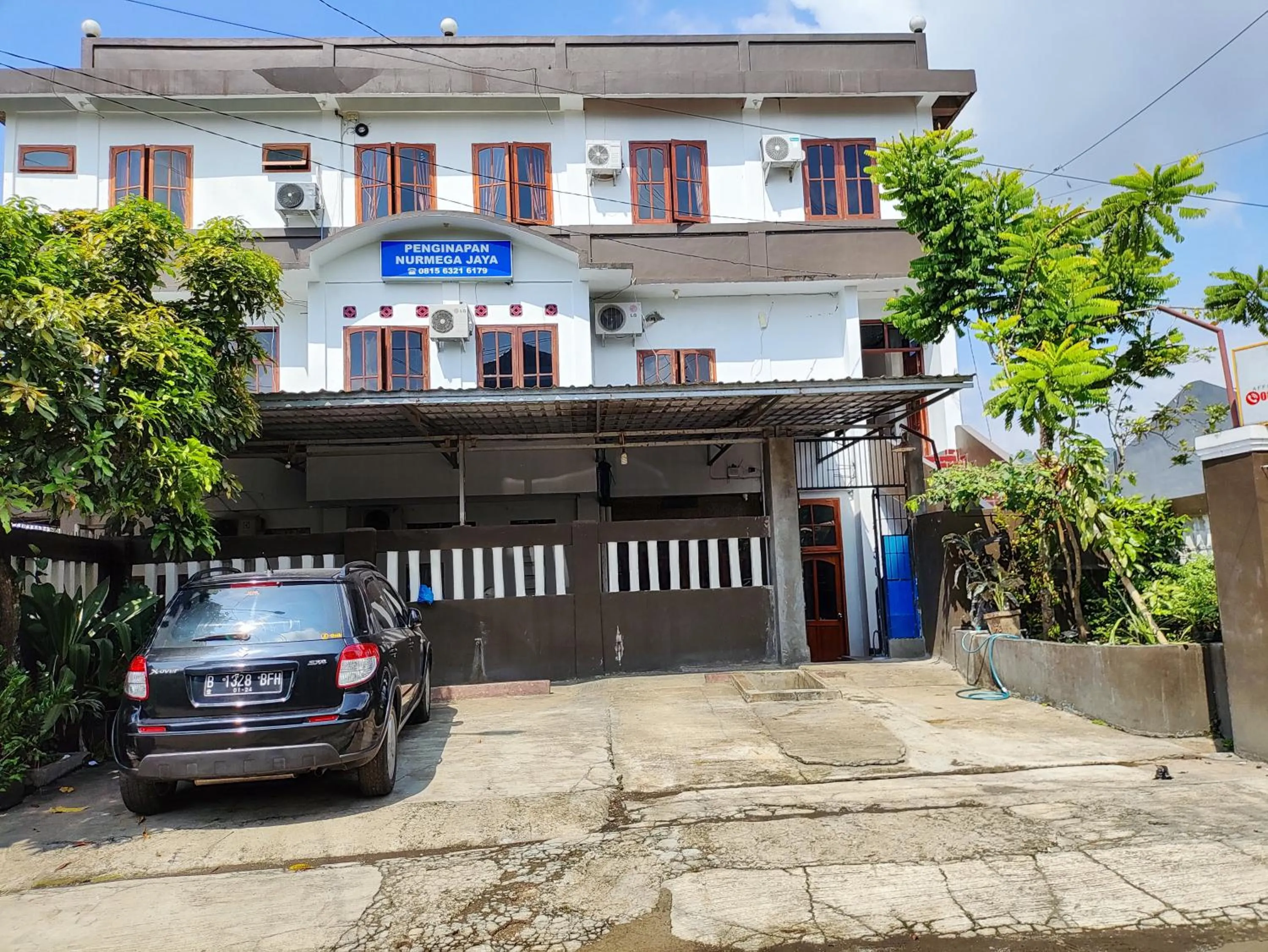 Property building in Penginapan Nurmega jaya