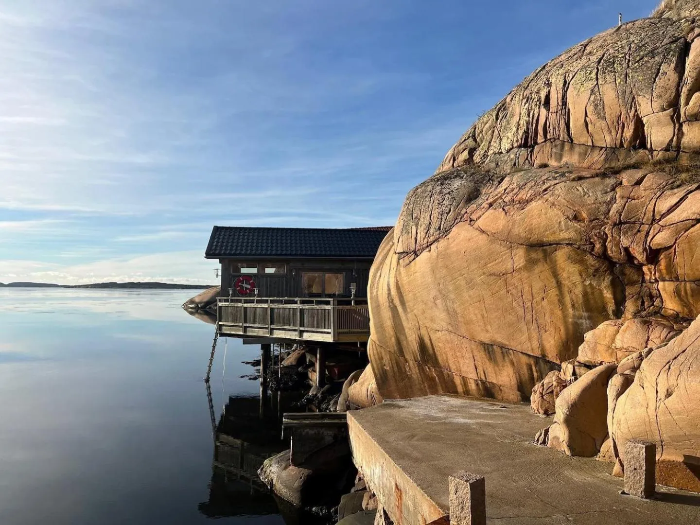Sea view in Strandflickornas Husen invid Havet