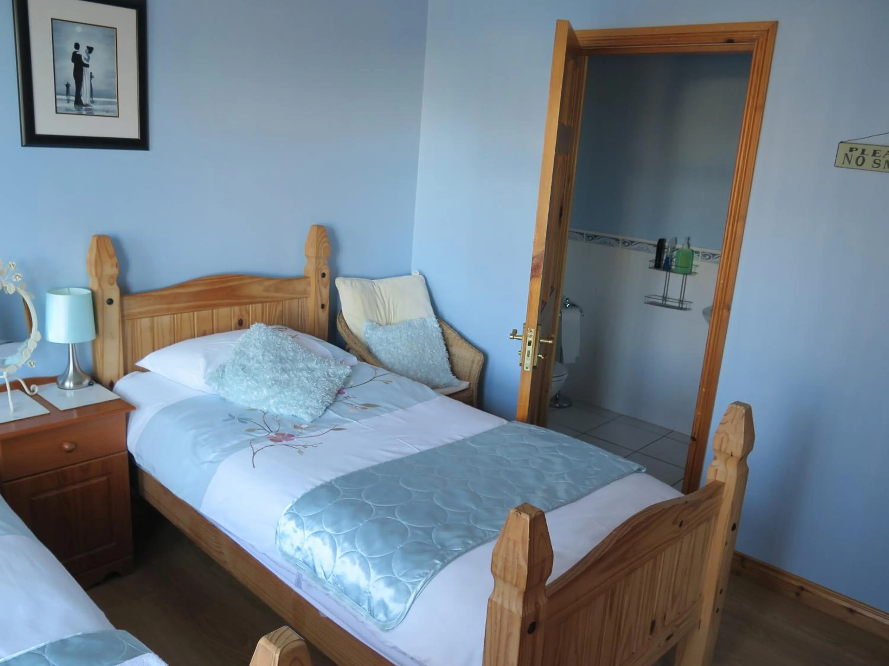 Photo of the whole room, Bed in Glen Haven Bed and Breakfast