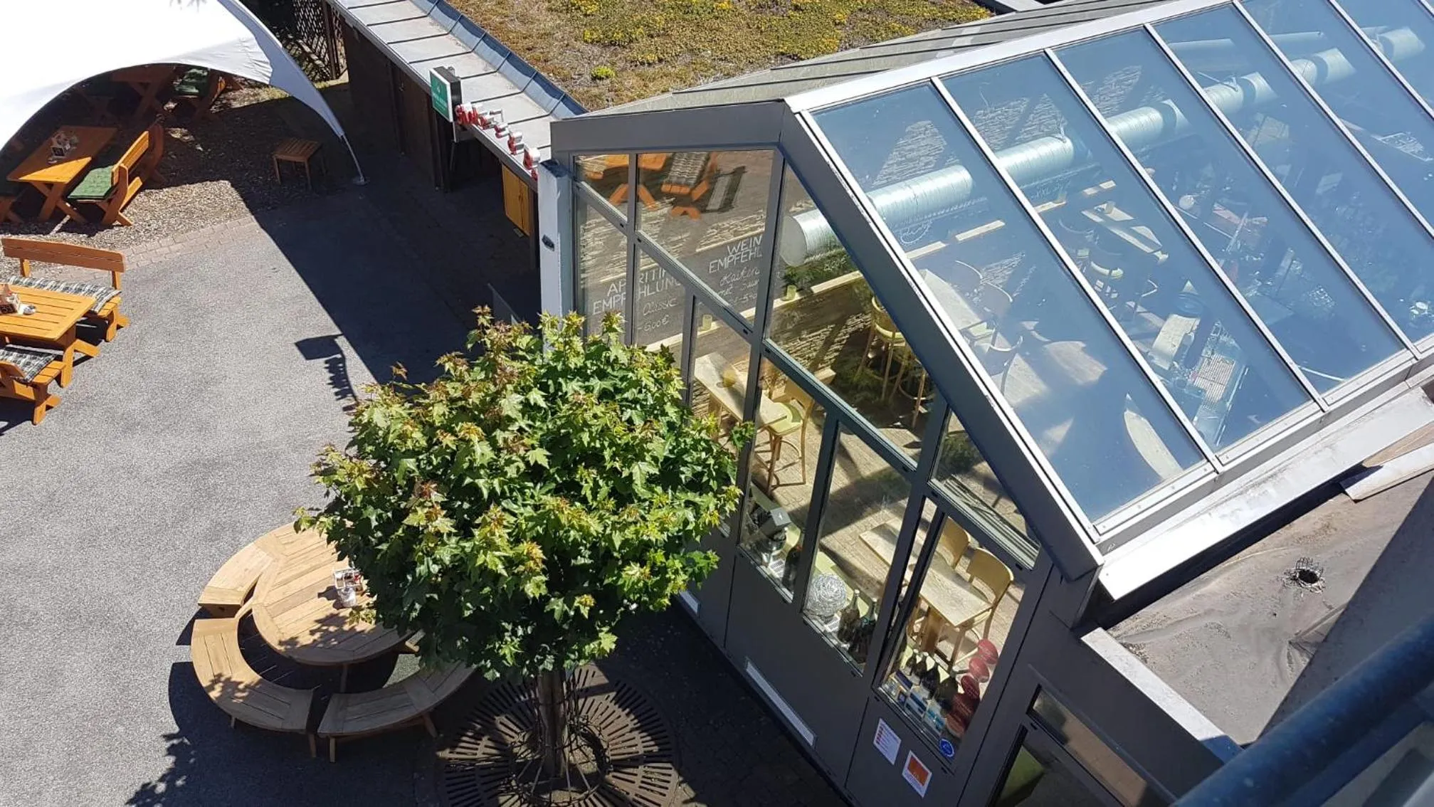 Property building in Hotel & Restaurant Bestenheider Stuben