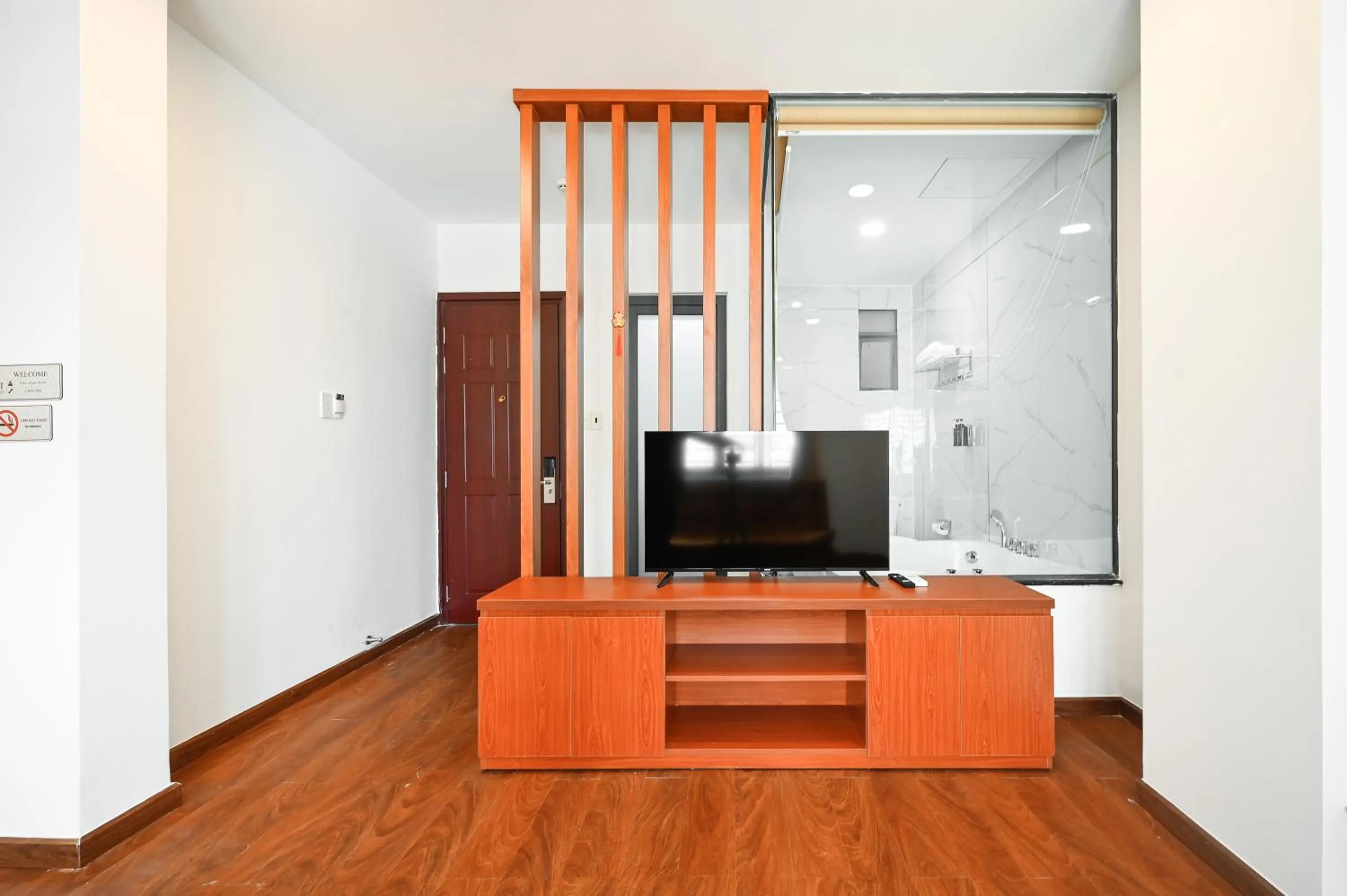 TV and multimedia in YoKo Airport Saigon Hotel