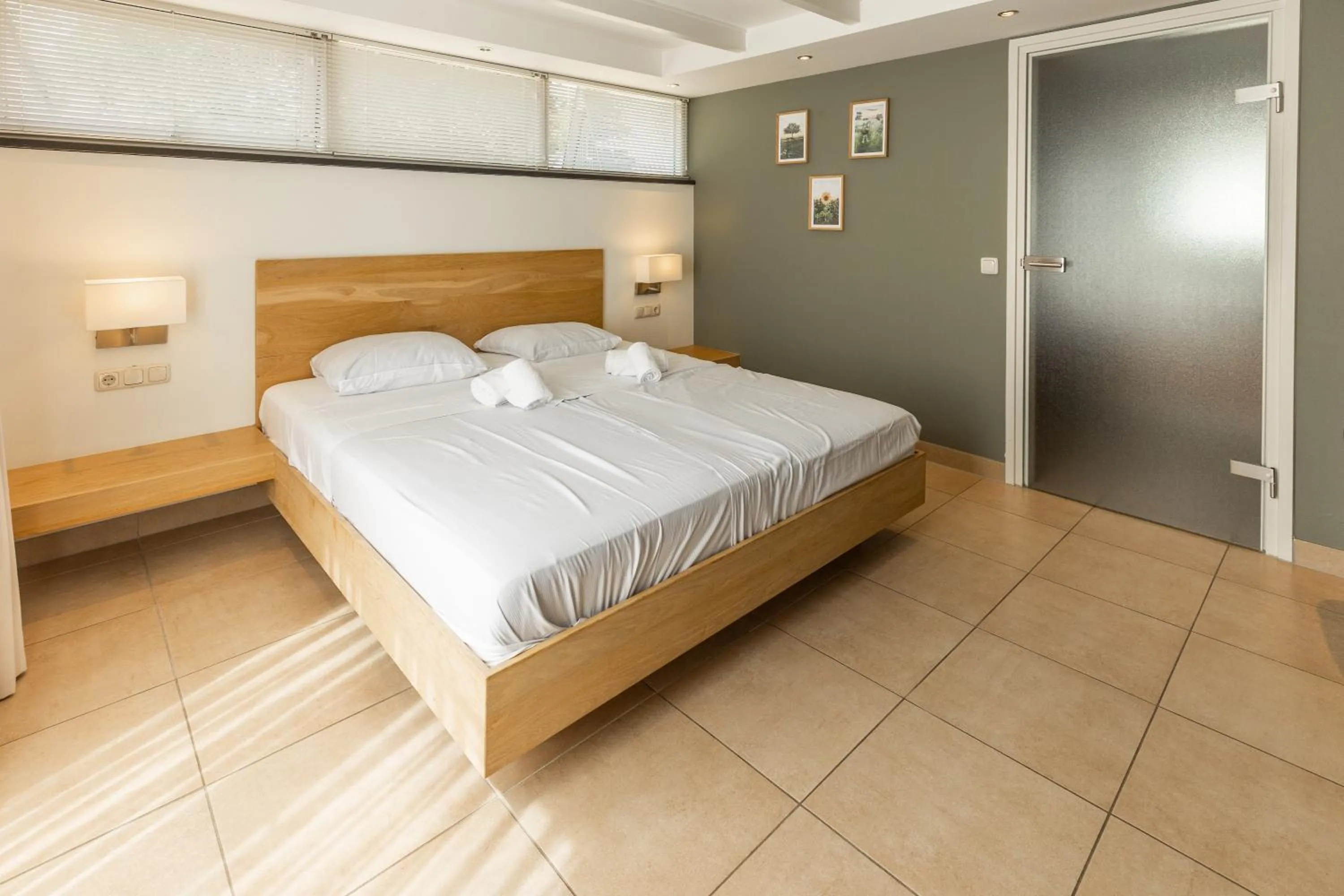 Bed in Hof van Salland Hellendoorn